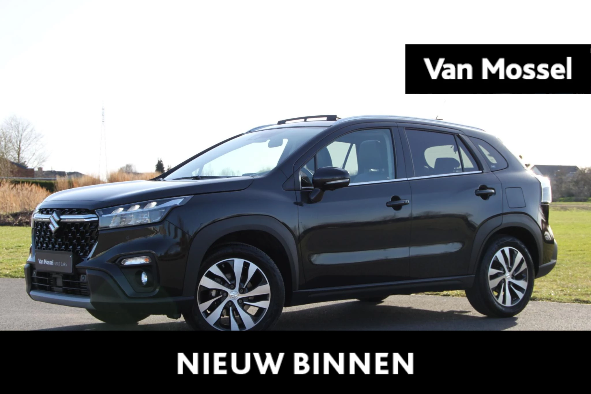 Suzuki-S-Cross-image-0