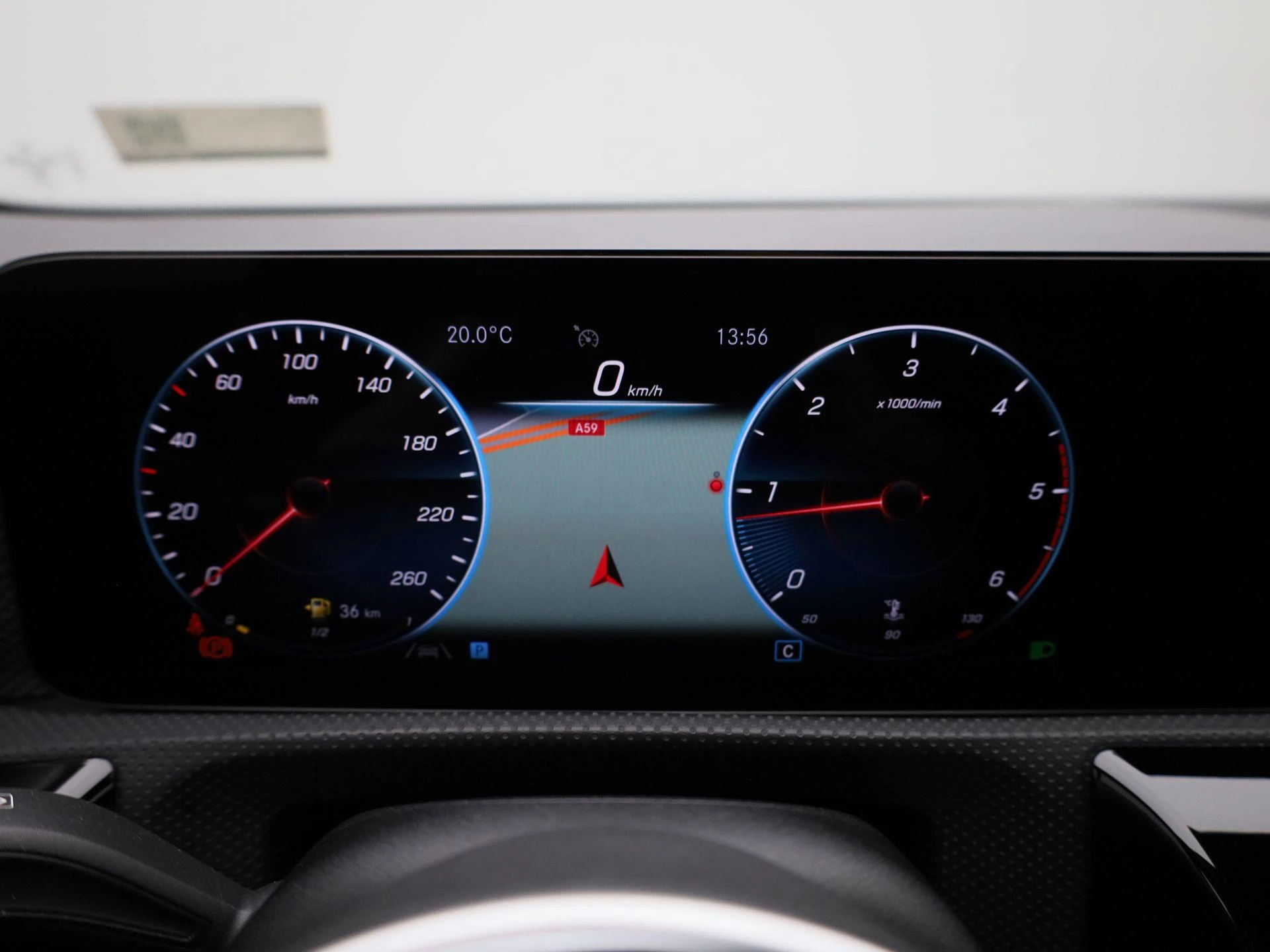 Mercedes-Benz-CLA-image-16