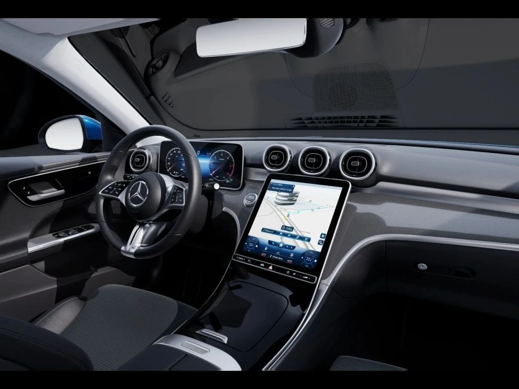Mercedes-Benz-C-Klasse 220-image-12