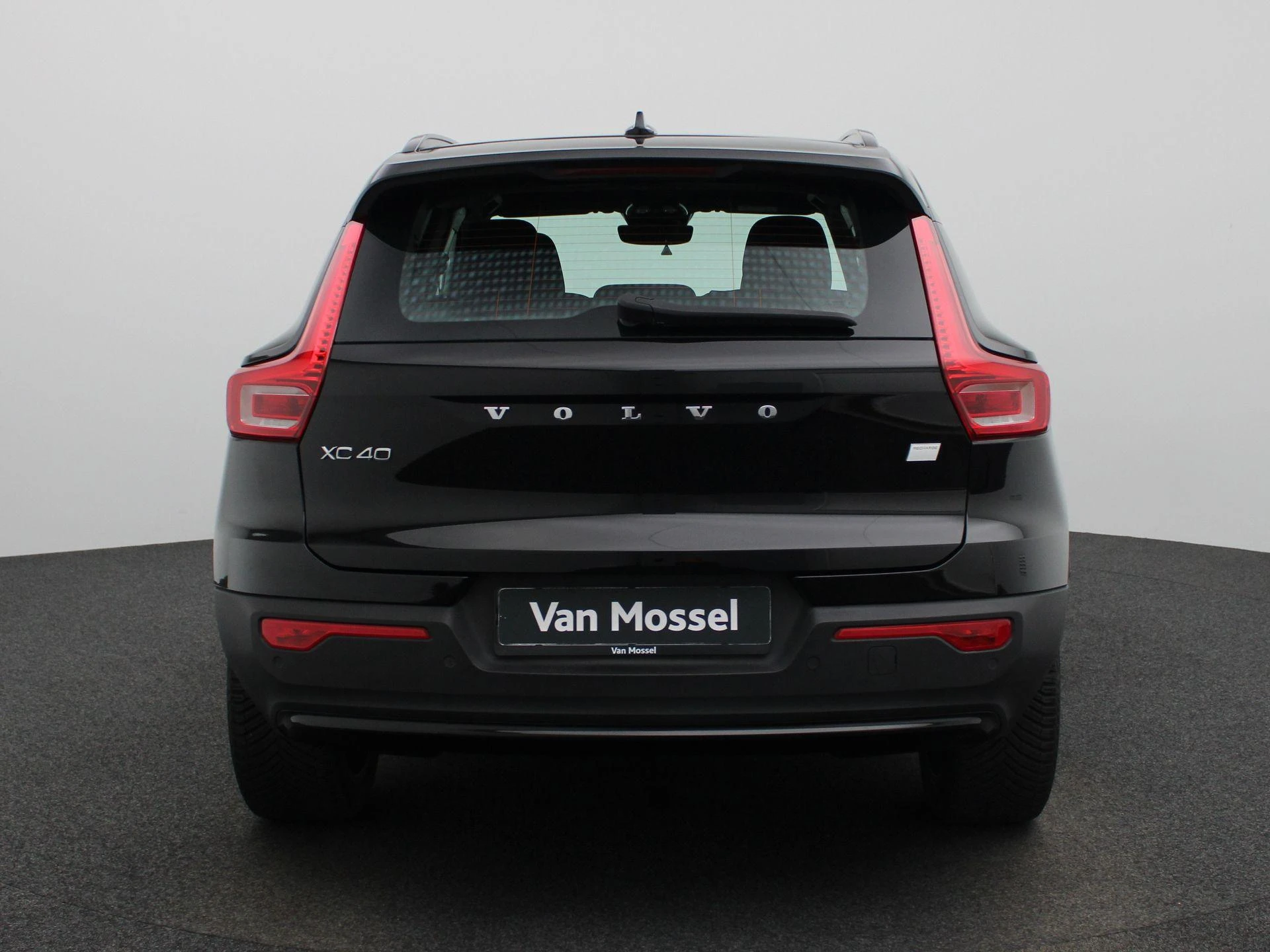 Volvo-XC40-image-4