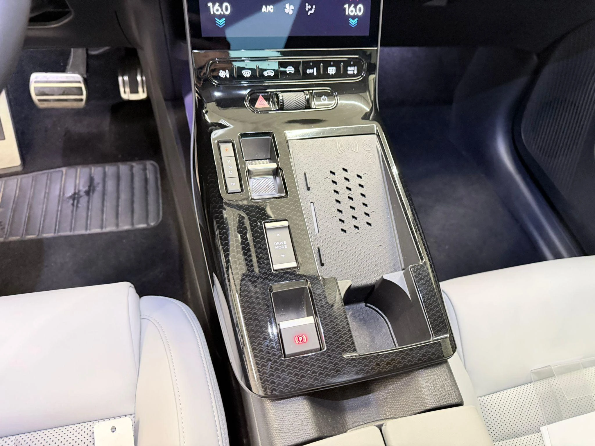 Citroën-C5 Aircross-image-11