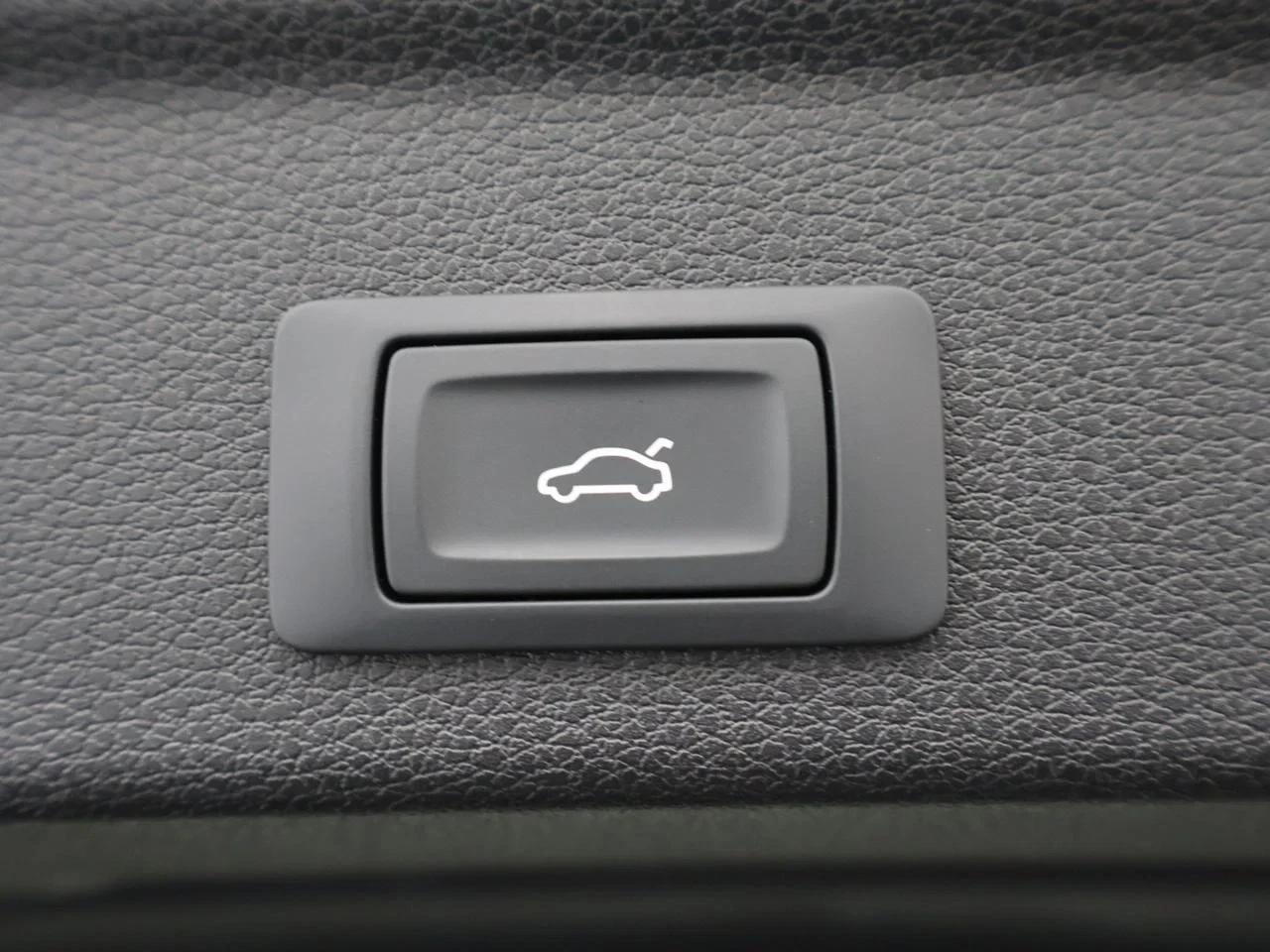 Audi-Q3-image-14