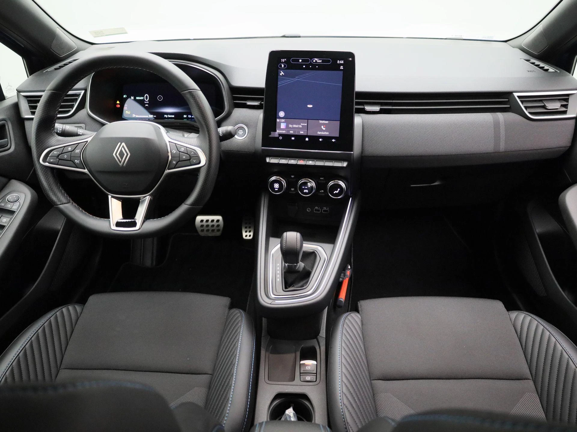 Renault-Clio-image-7