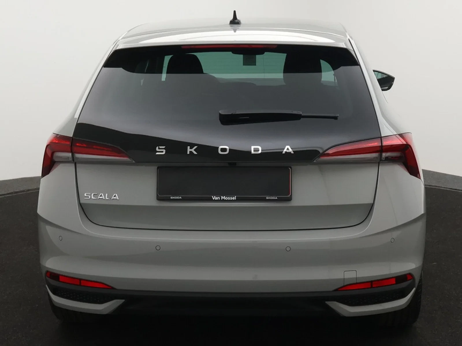 Škoda Scala Scala Family 1,0 TSI 85 kW DSG7 / DEMO