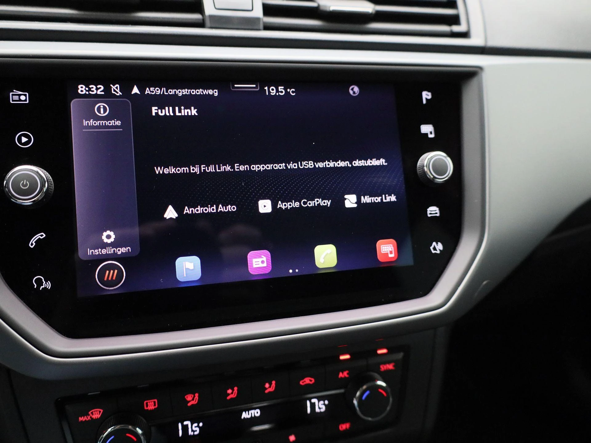 SEAT-Ibiza-image-25
