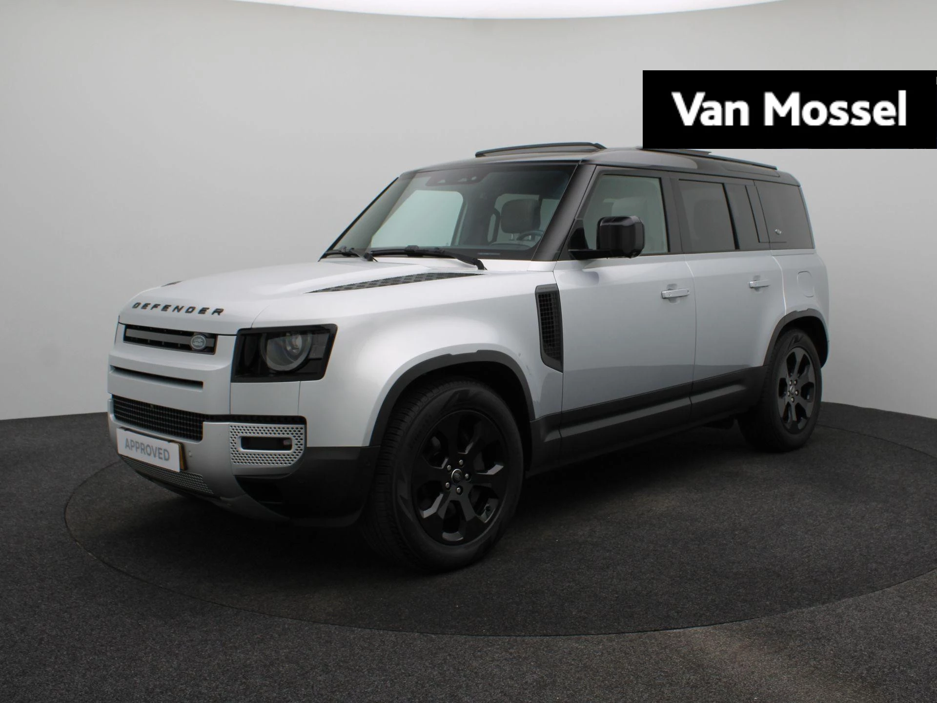 Land Rover-Defender-image-0