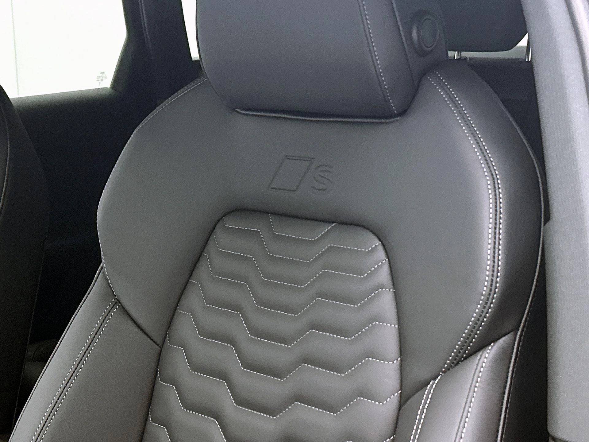 Audi A6 Sportback e-tron S edition 83 kWh