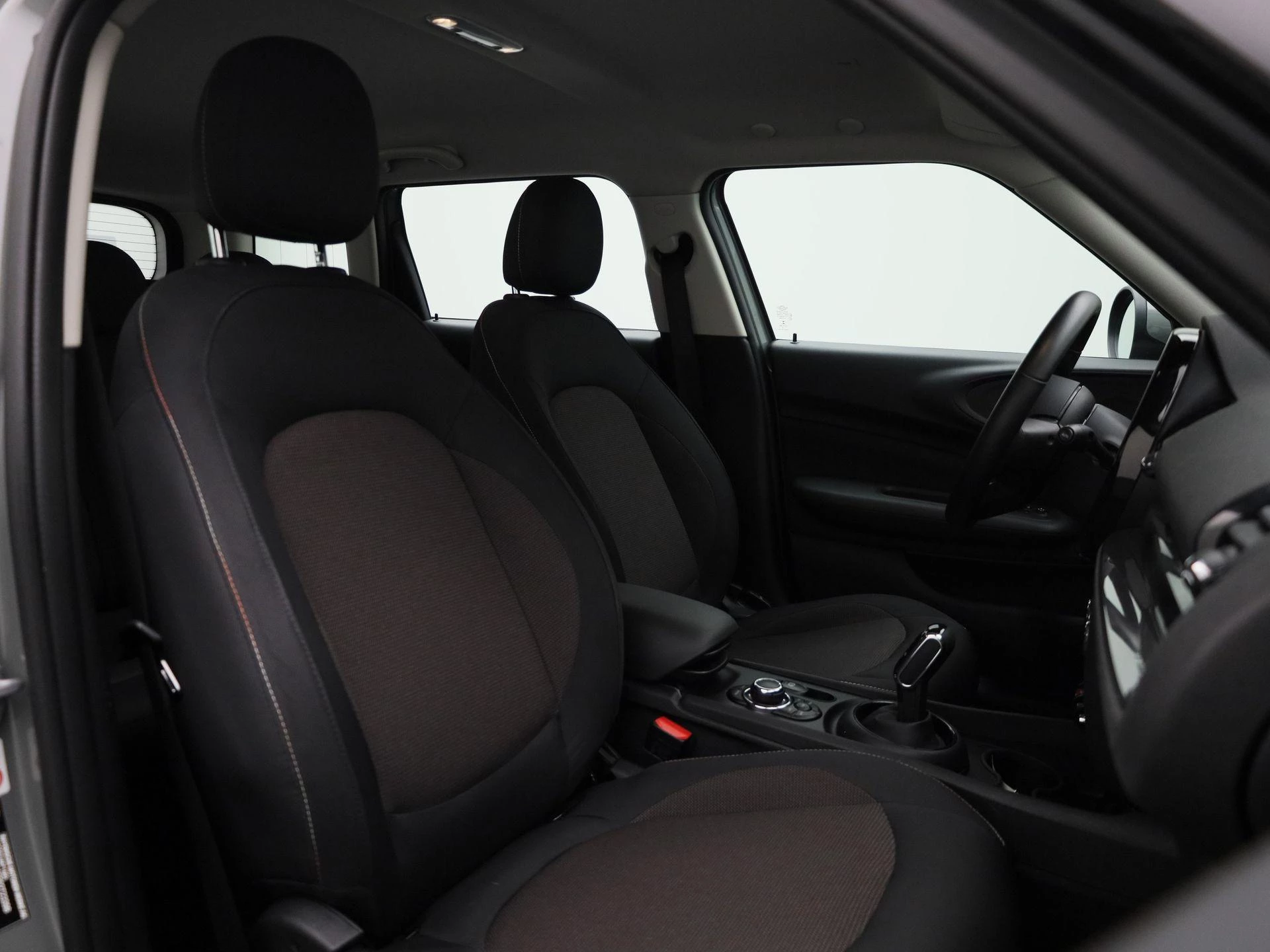 MINI-Clubman-image-32