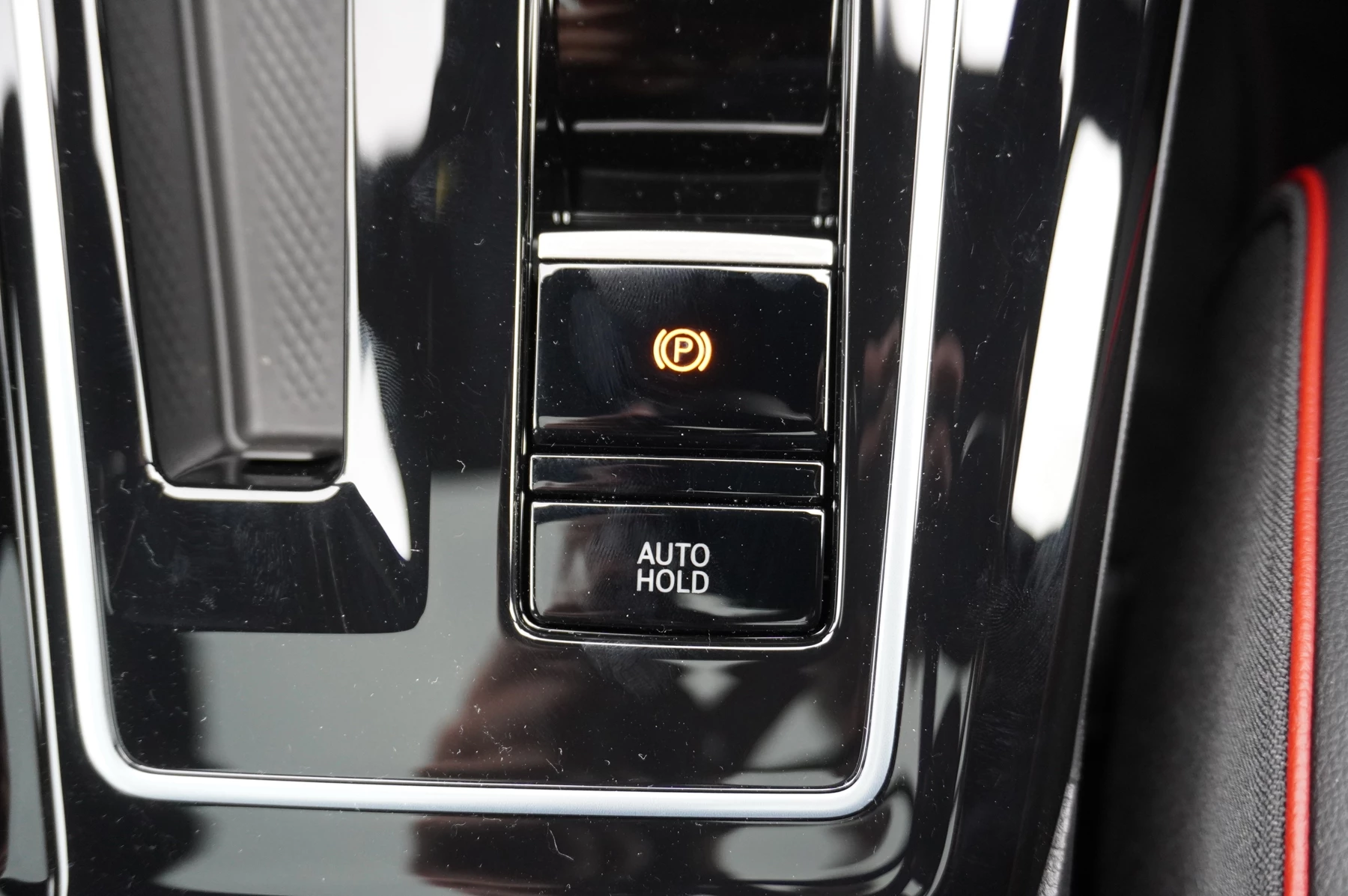 Volkswagen-Golf-image-40