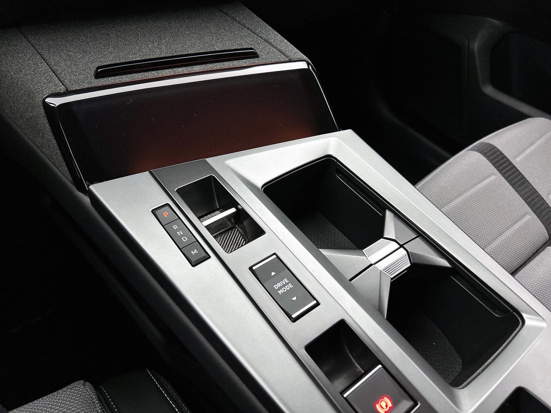 Opel-Grandland-image-30