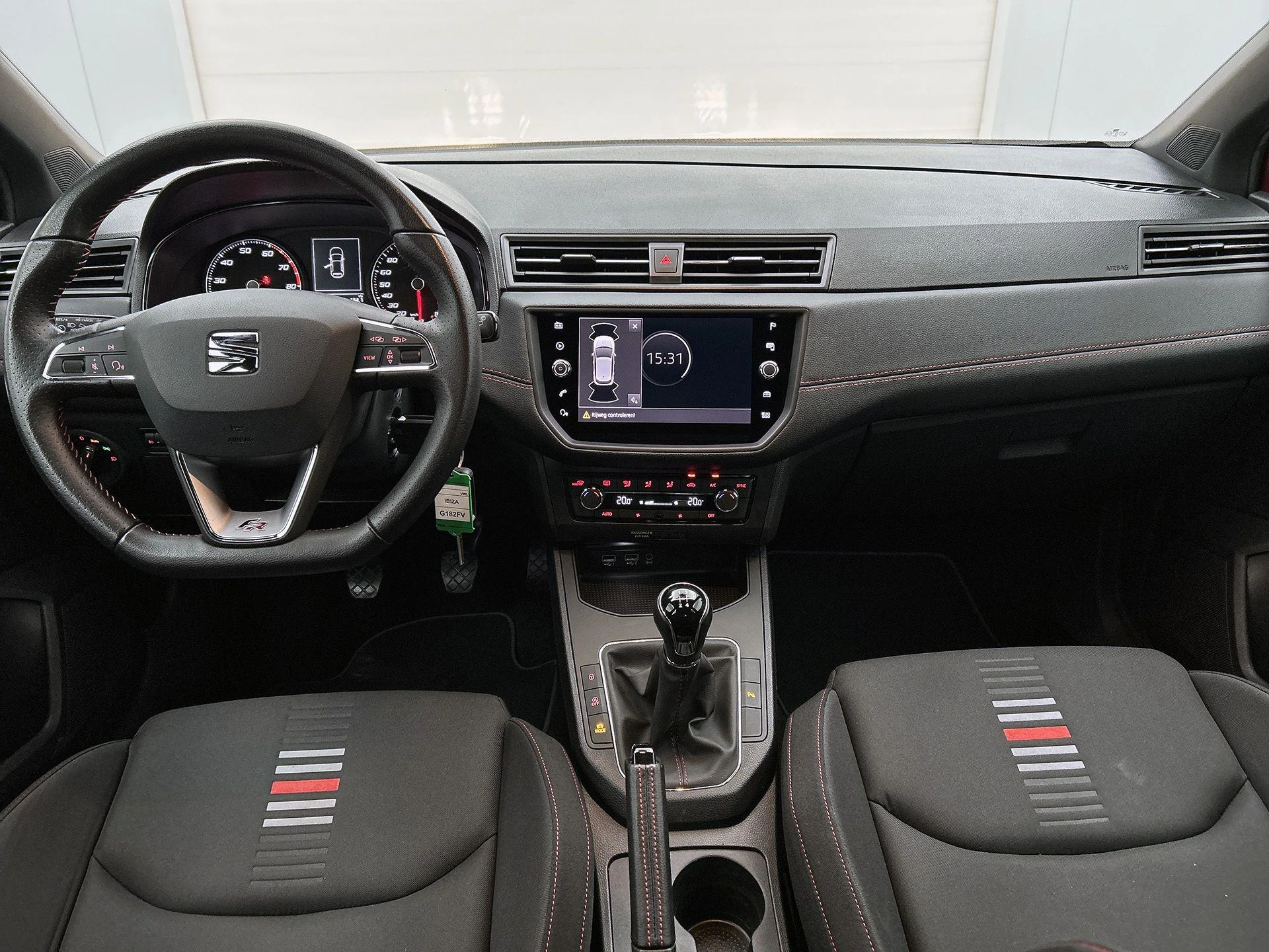 SEAT-Ibiza-image-17