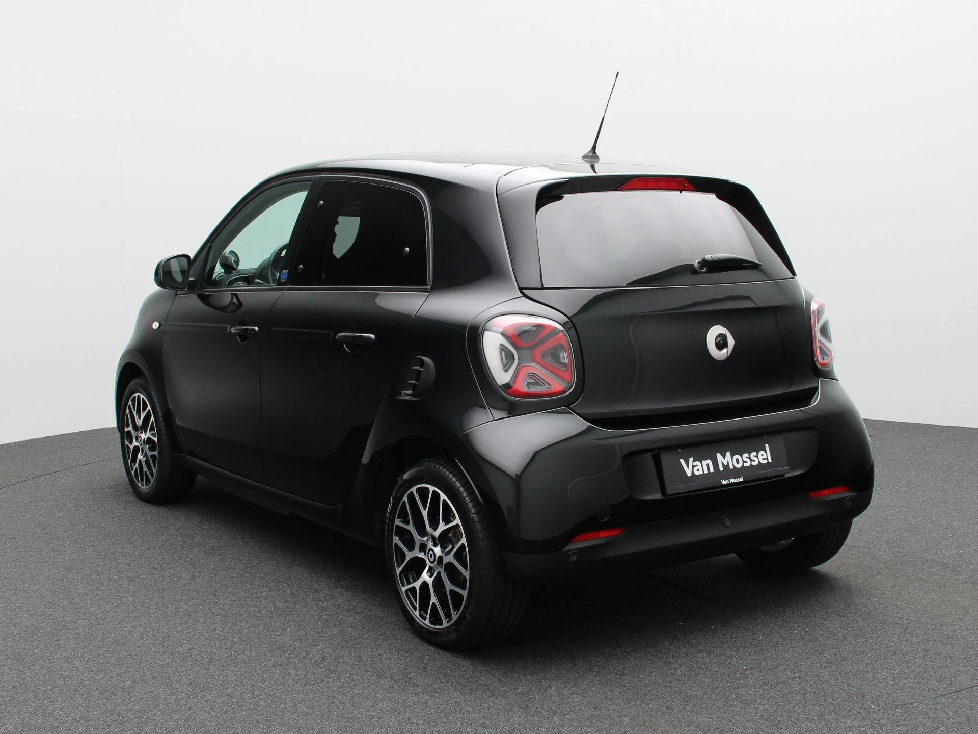 smart-Forfour-image-1