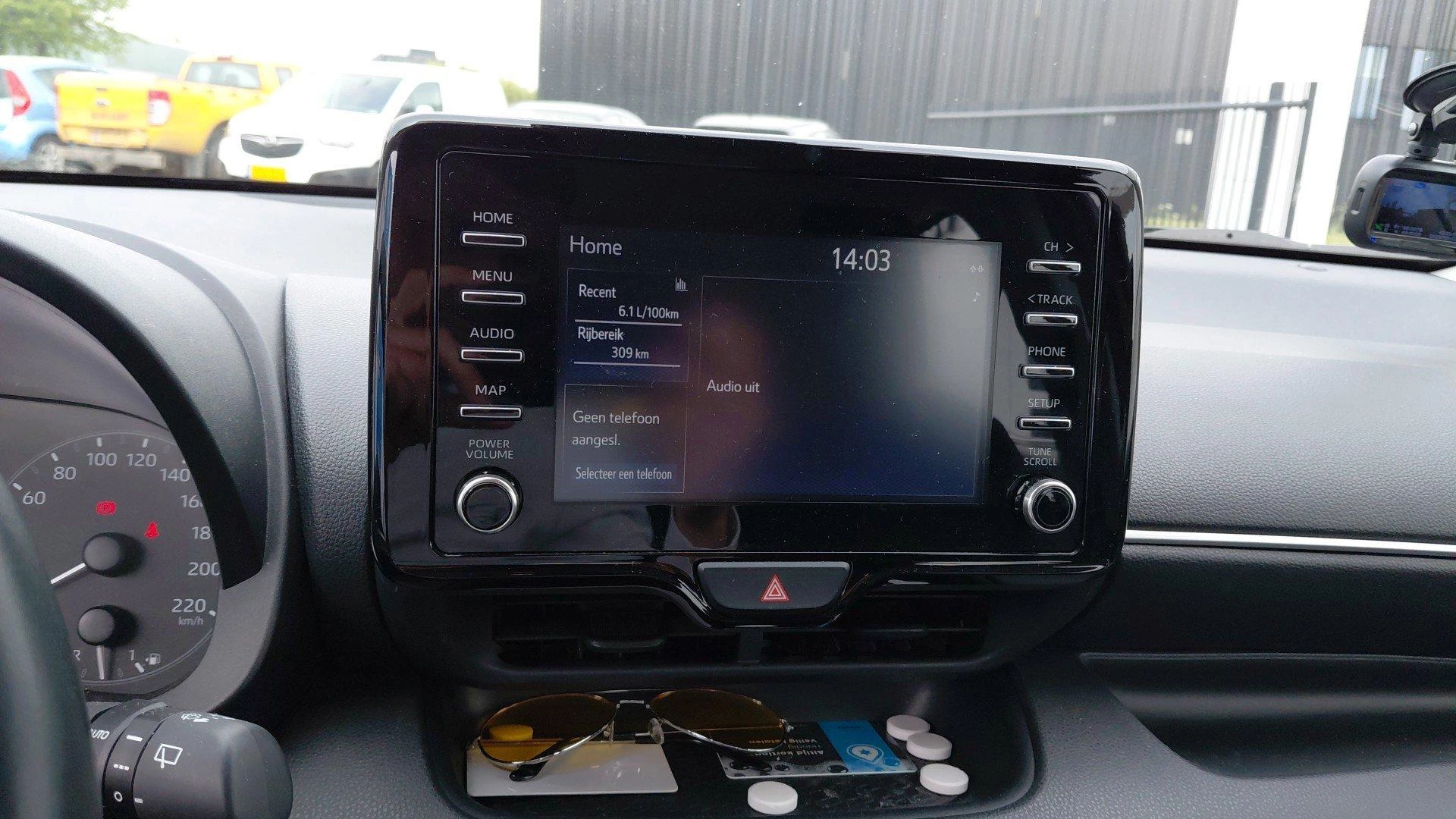 Toyota-Yaris-image-5