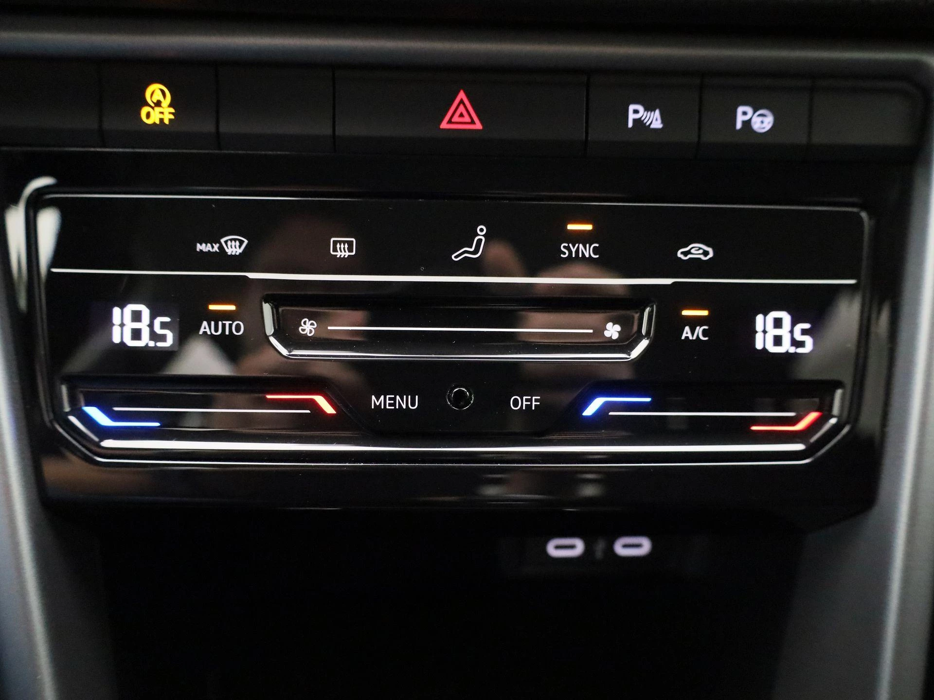 Volkswagen-T-Roc-image-20