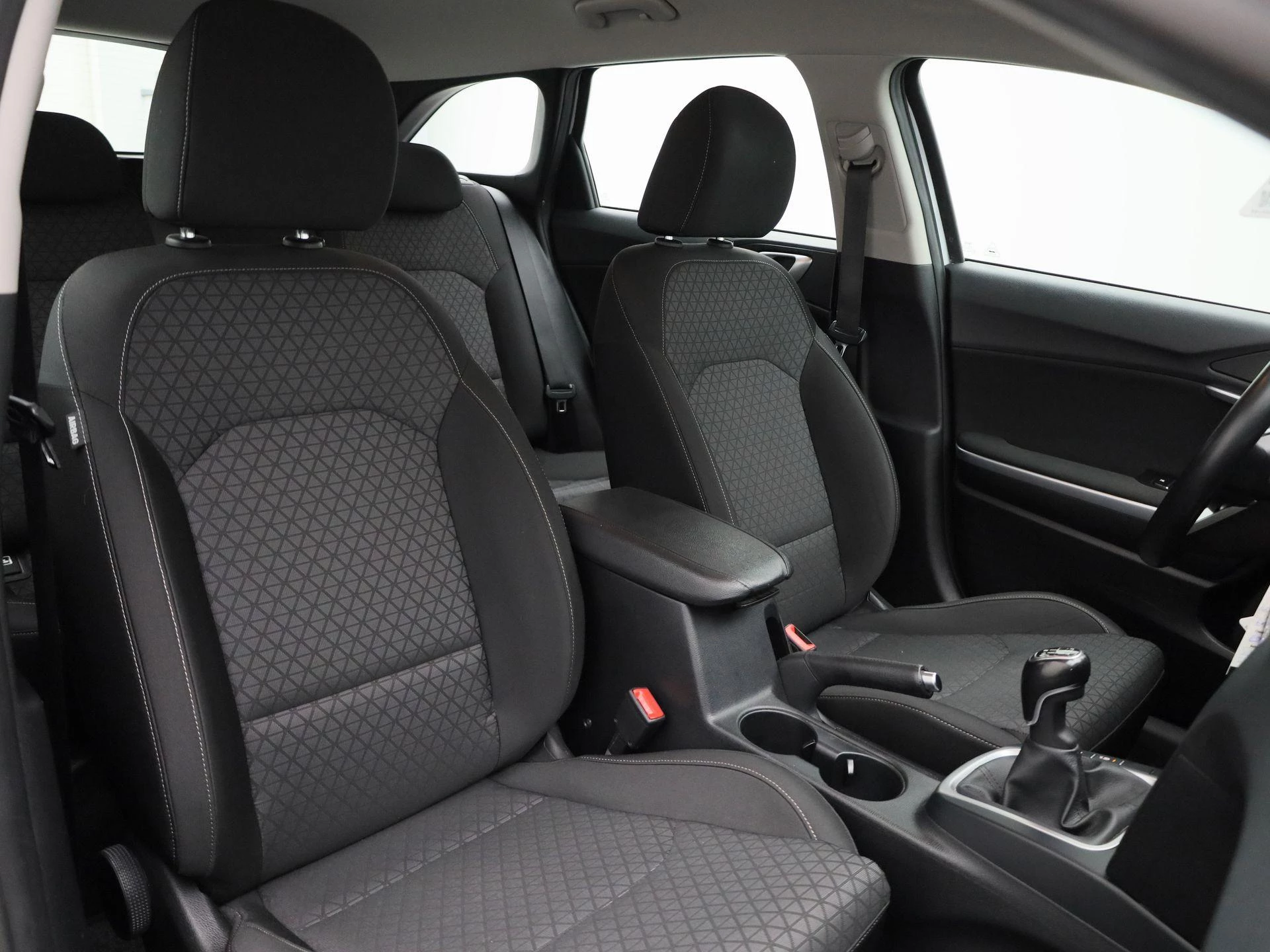 Kia-Ceed Sportswagon-image-27