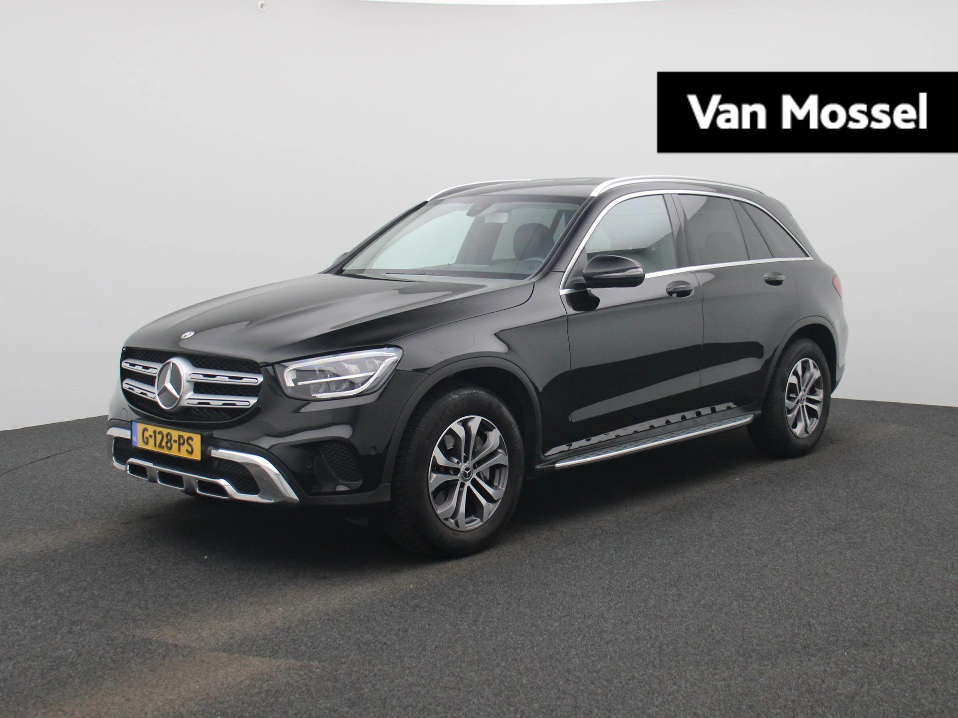 Mercedes-Benz-GLC-image-0