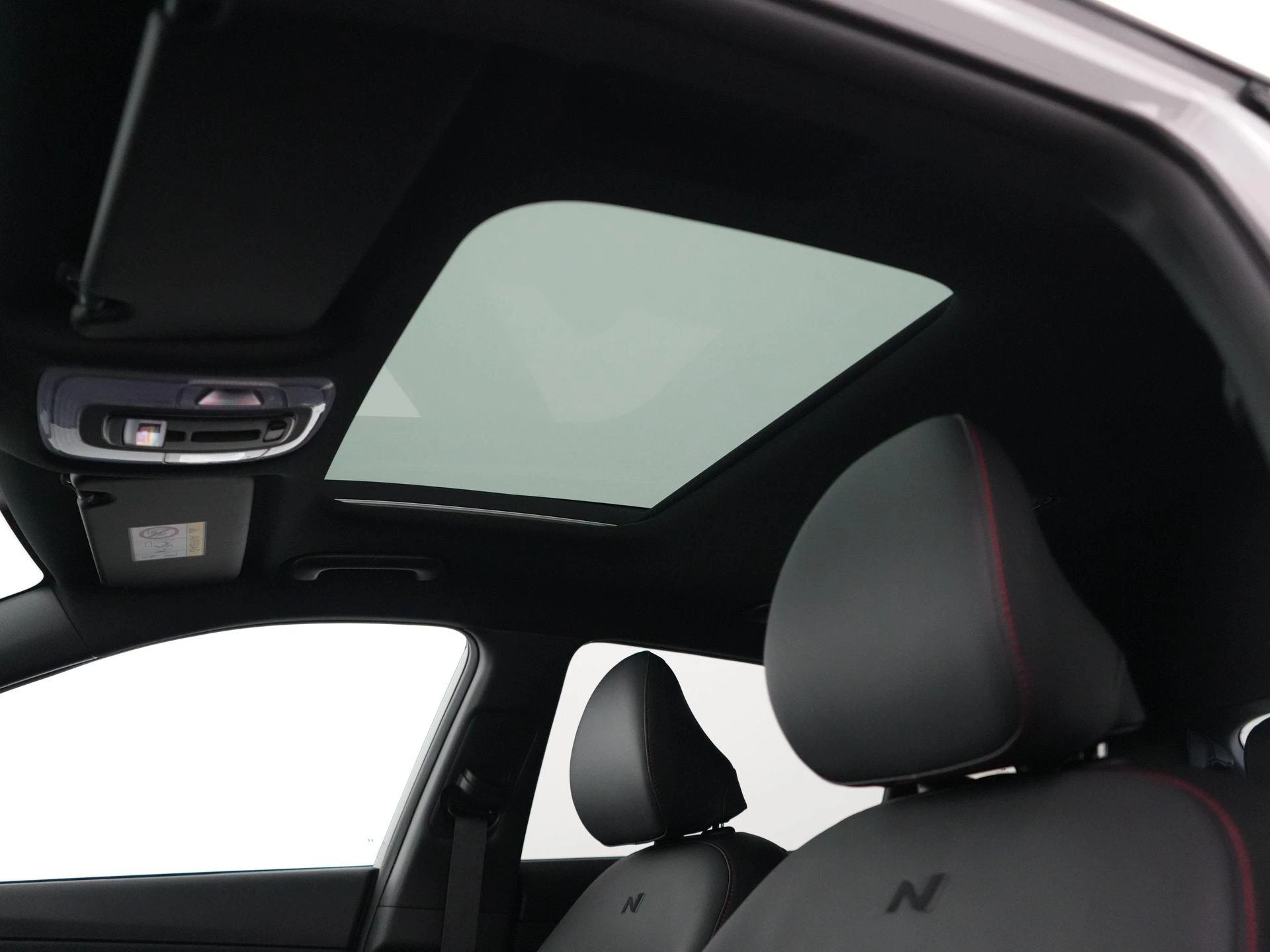 Hyundai-Kona-image-33