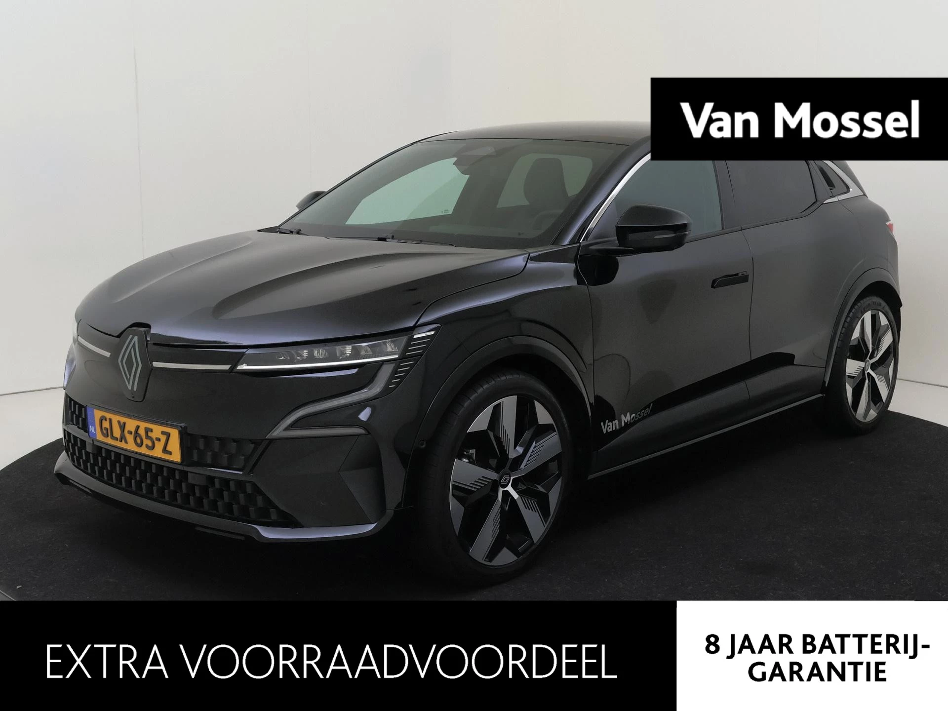 Renault-Megane E-Tech-image-0