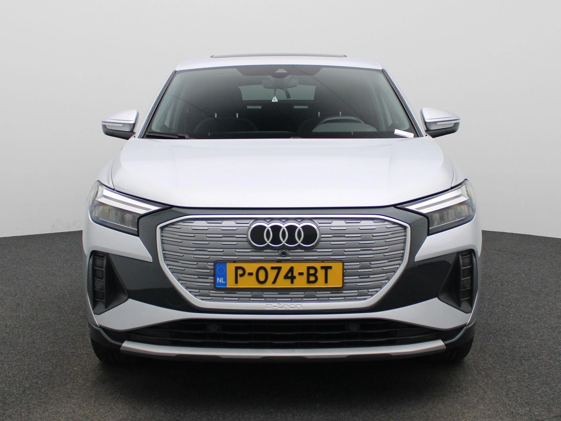 Audi-Q4 Sportback e-tron-image-2
