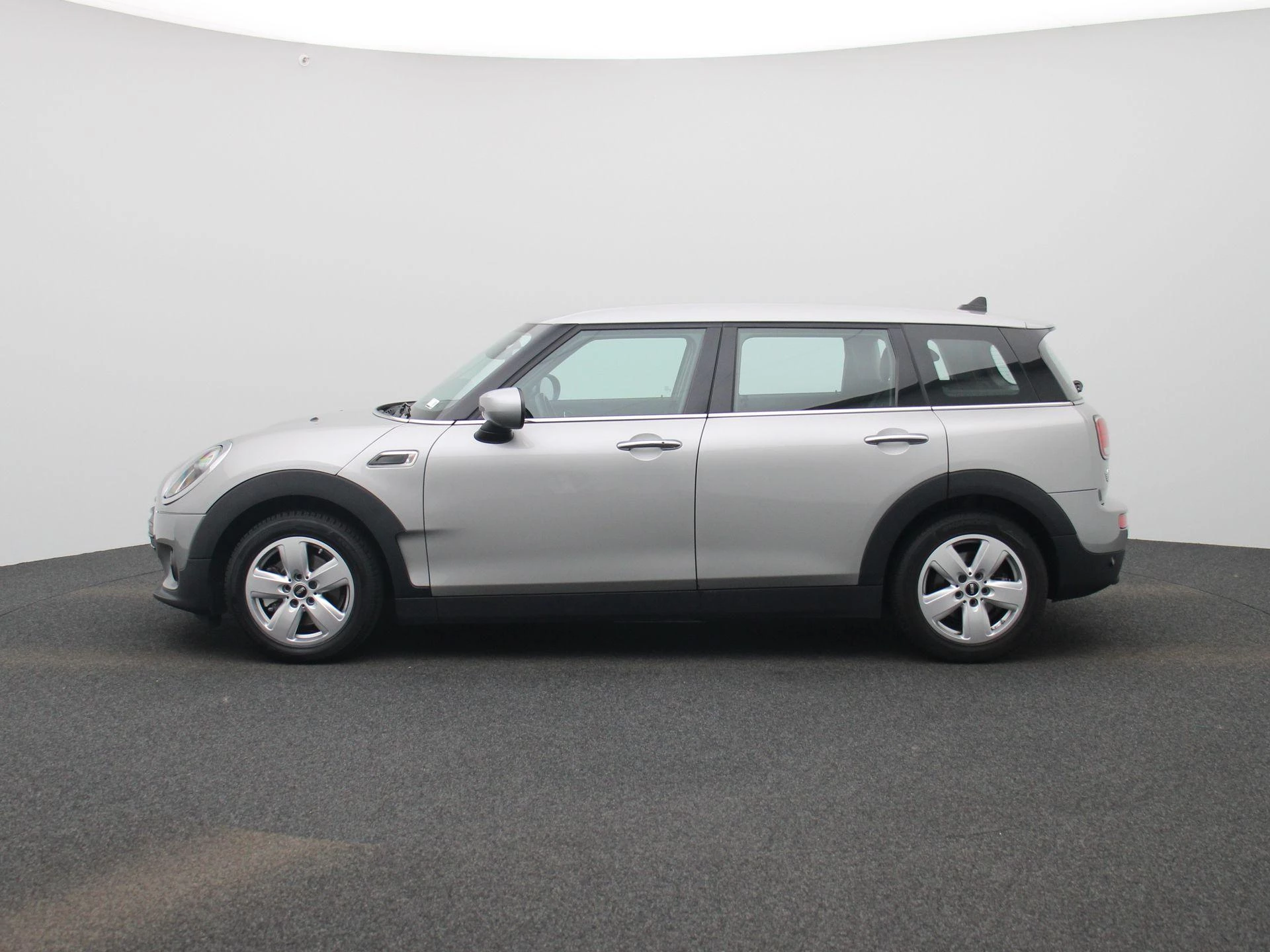 MINI Clubman Cooper (100 kW)