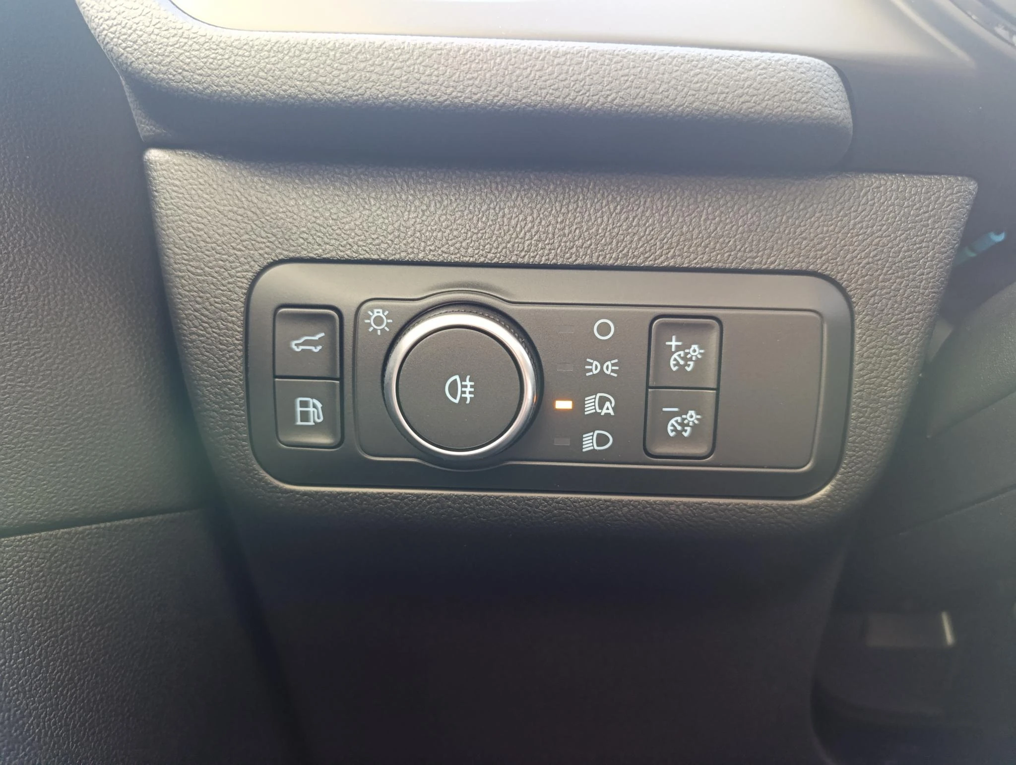 Ford-Kuga-image-25