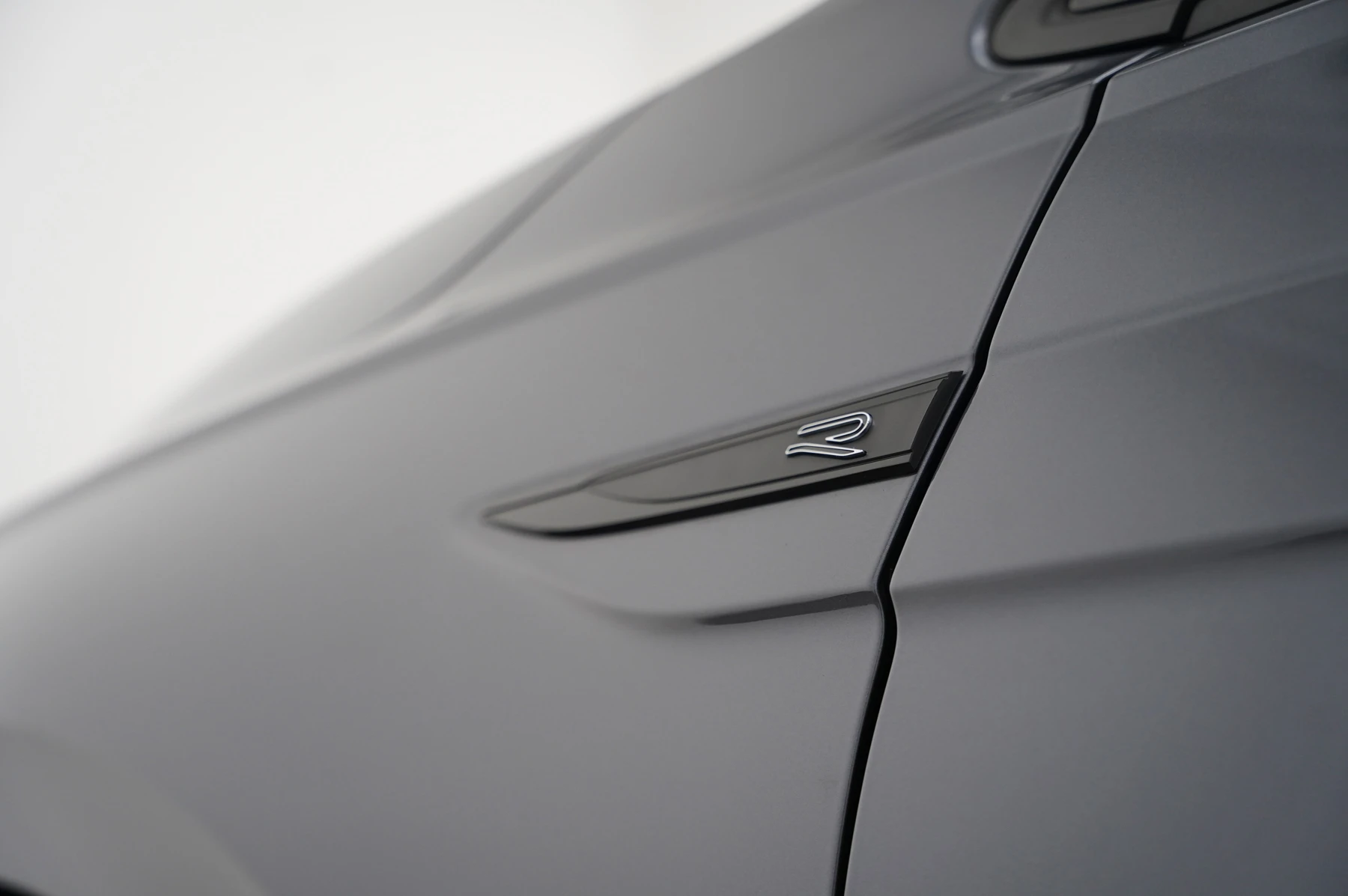 Volkswagen-Polo-image-38