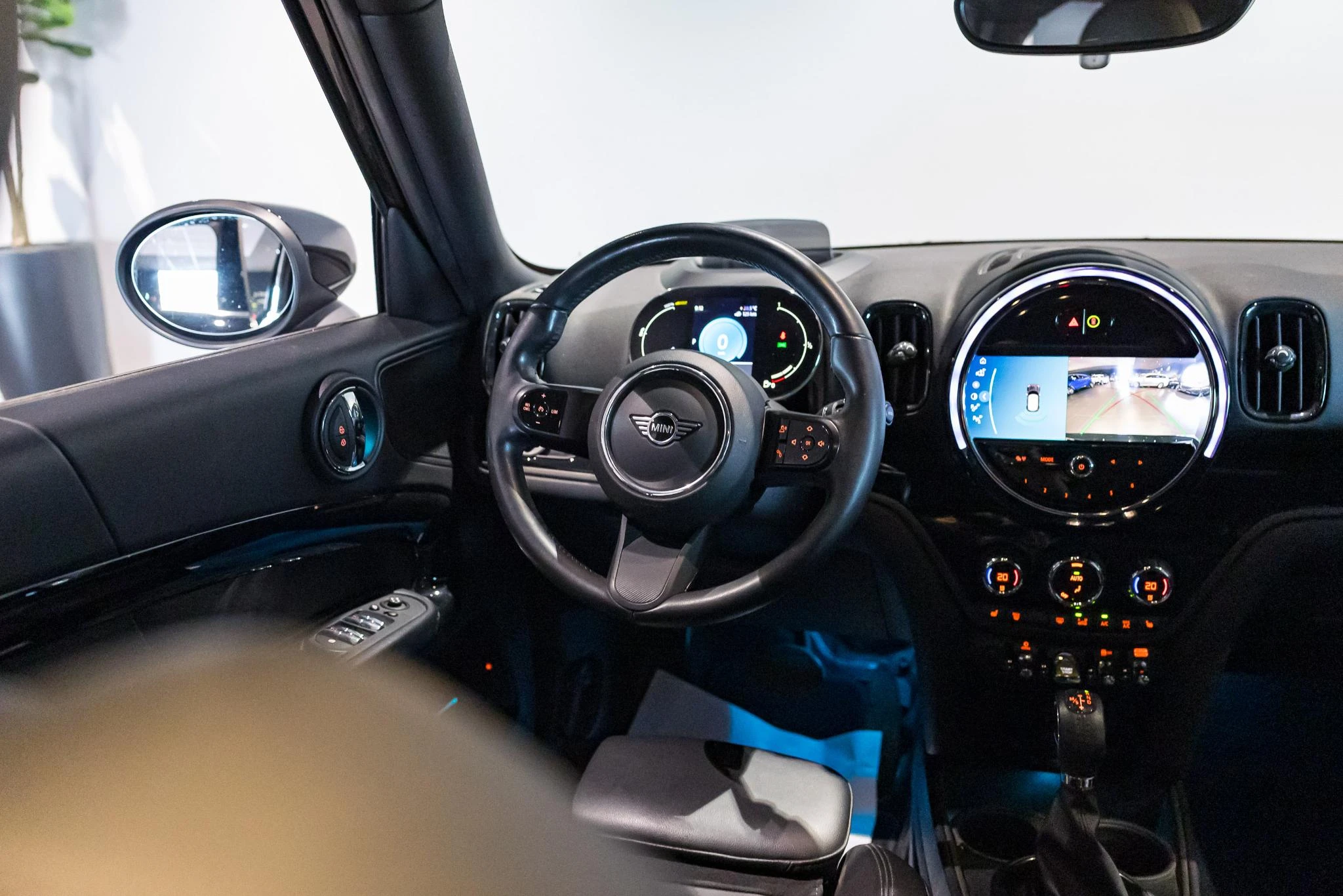 MINI-Countryman-image-18