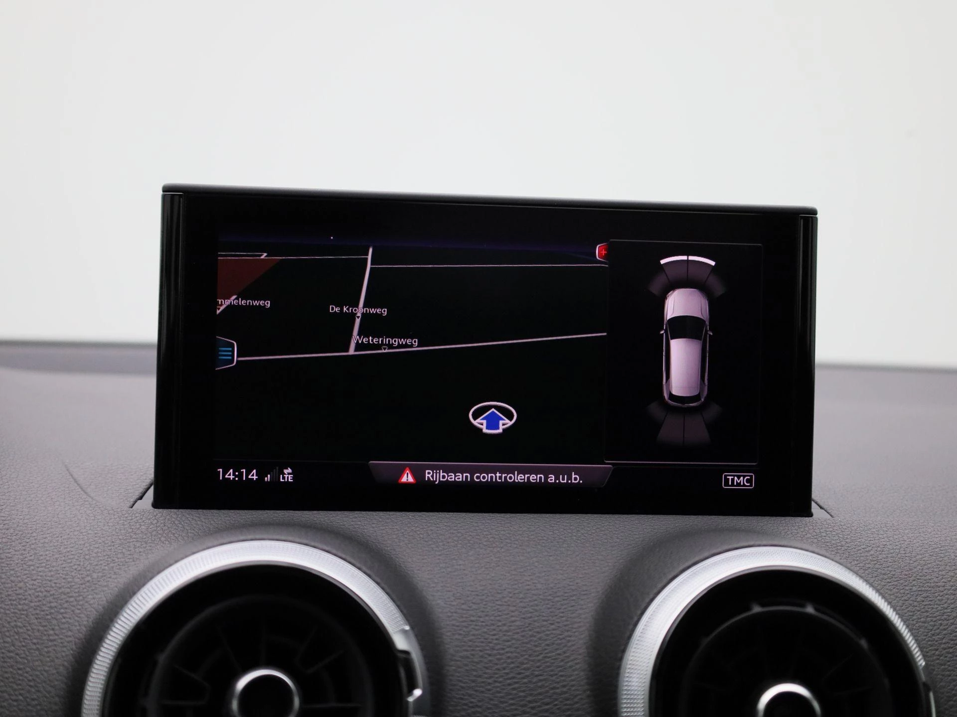 Audi-Q2-image-14