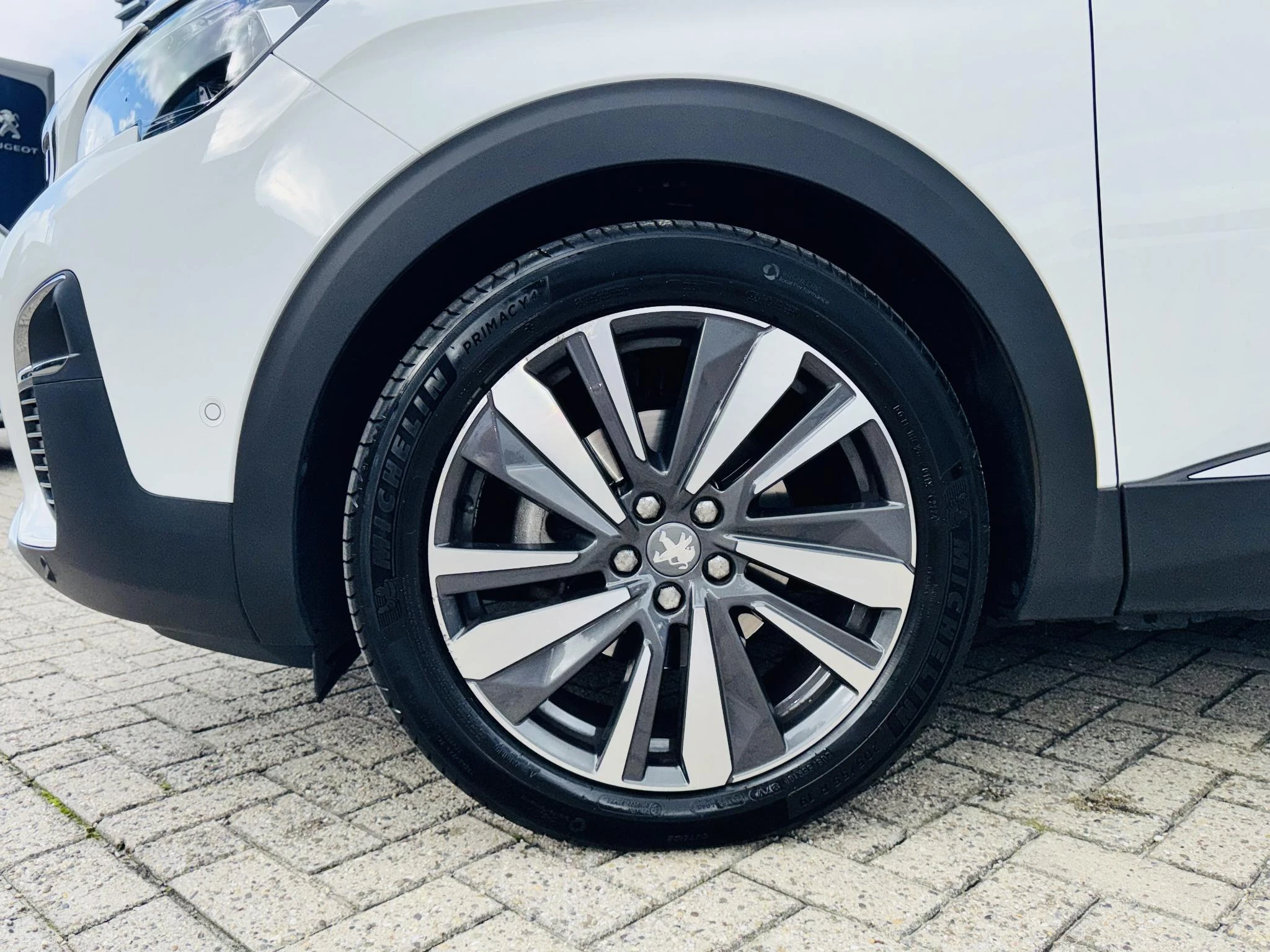 Peugeot-3008-image-6