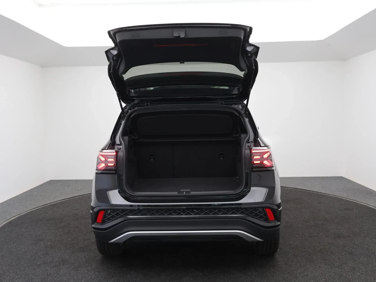 Volkswagen-T-Cross-image-16