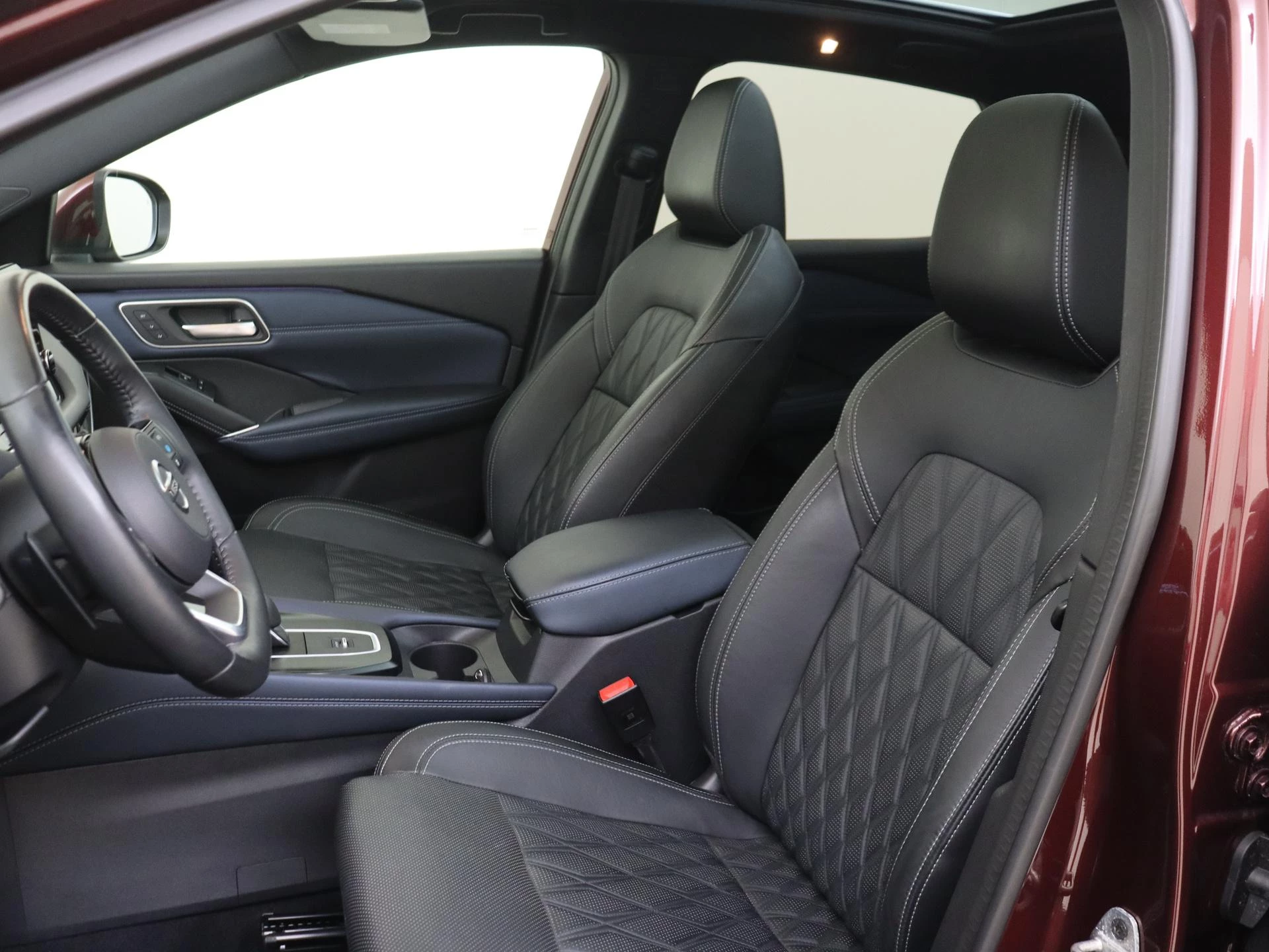 Nissan-QASHQAI-image-10