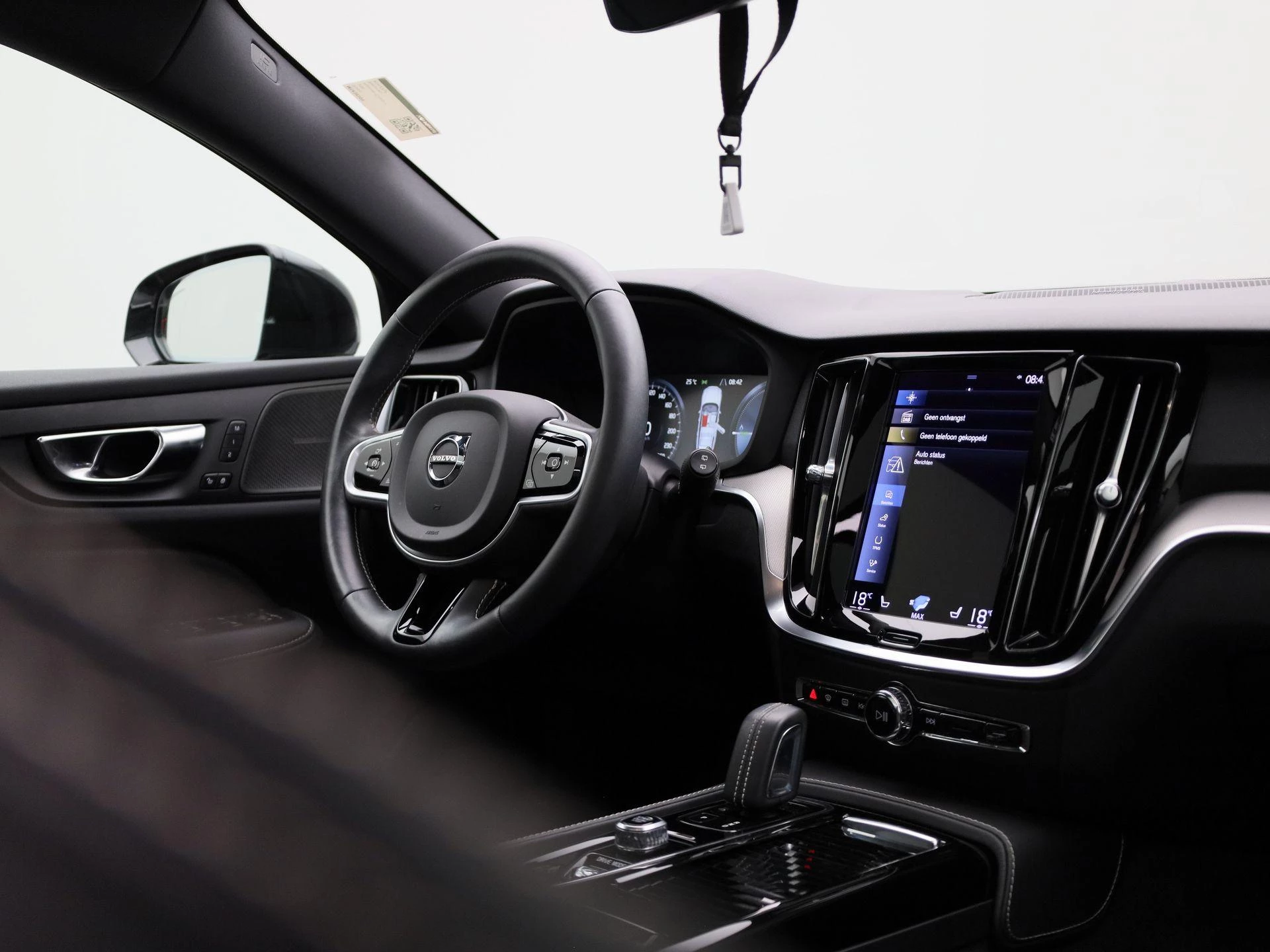 Volvo-V60-image-40