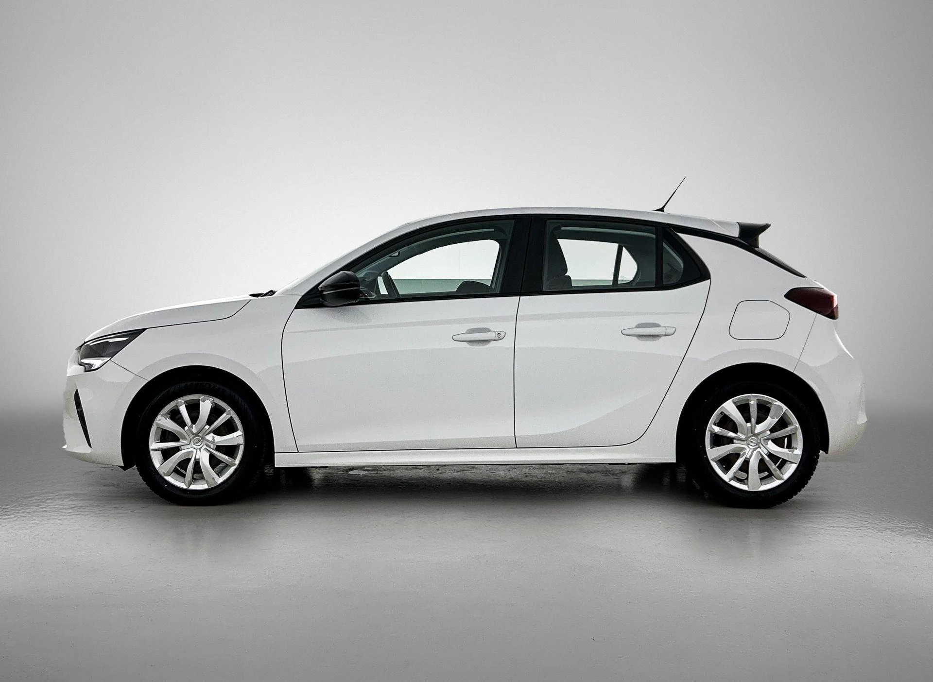 Opel-Corsa-image-1