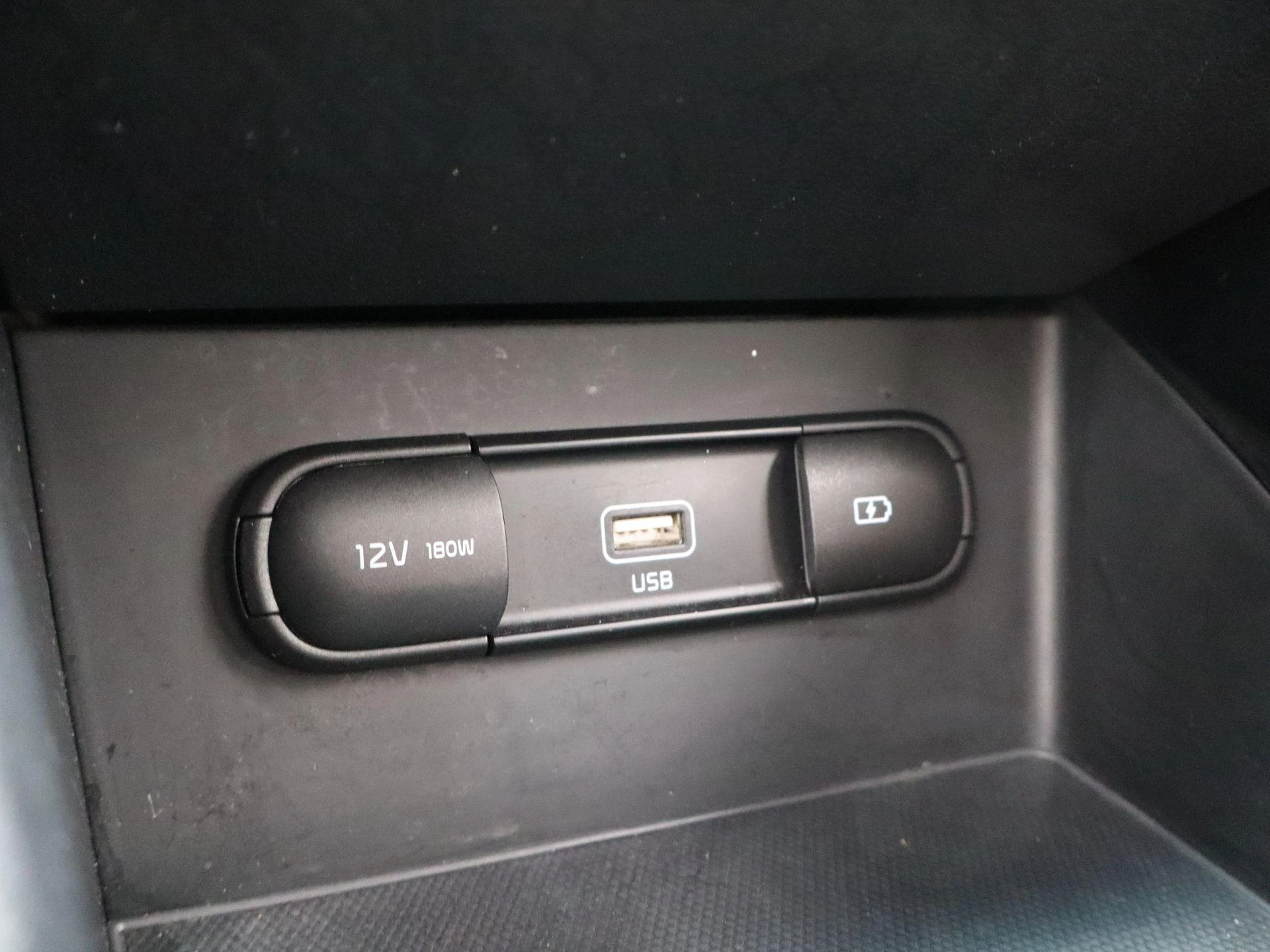 Kia-Niro-image-20