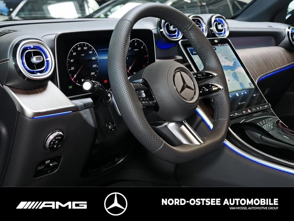 Mercedes-Benz GLC 200 d 4M AMG NIGHT PANO AHK DISTRONIC 360° AMG Line