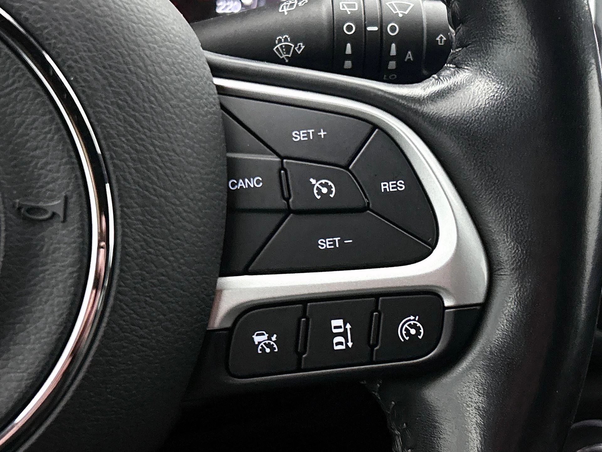 Jeep-Compass-image-9