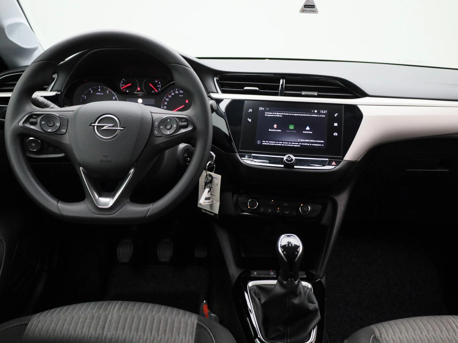Opel-Corsa-image-6