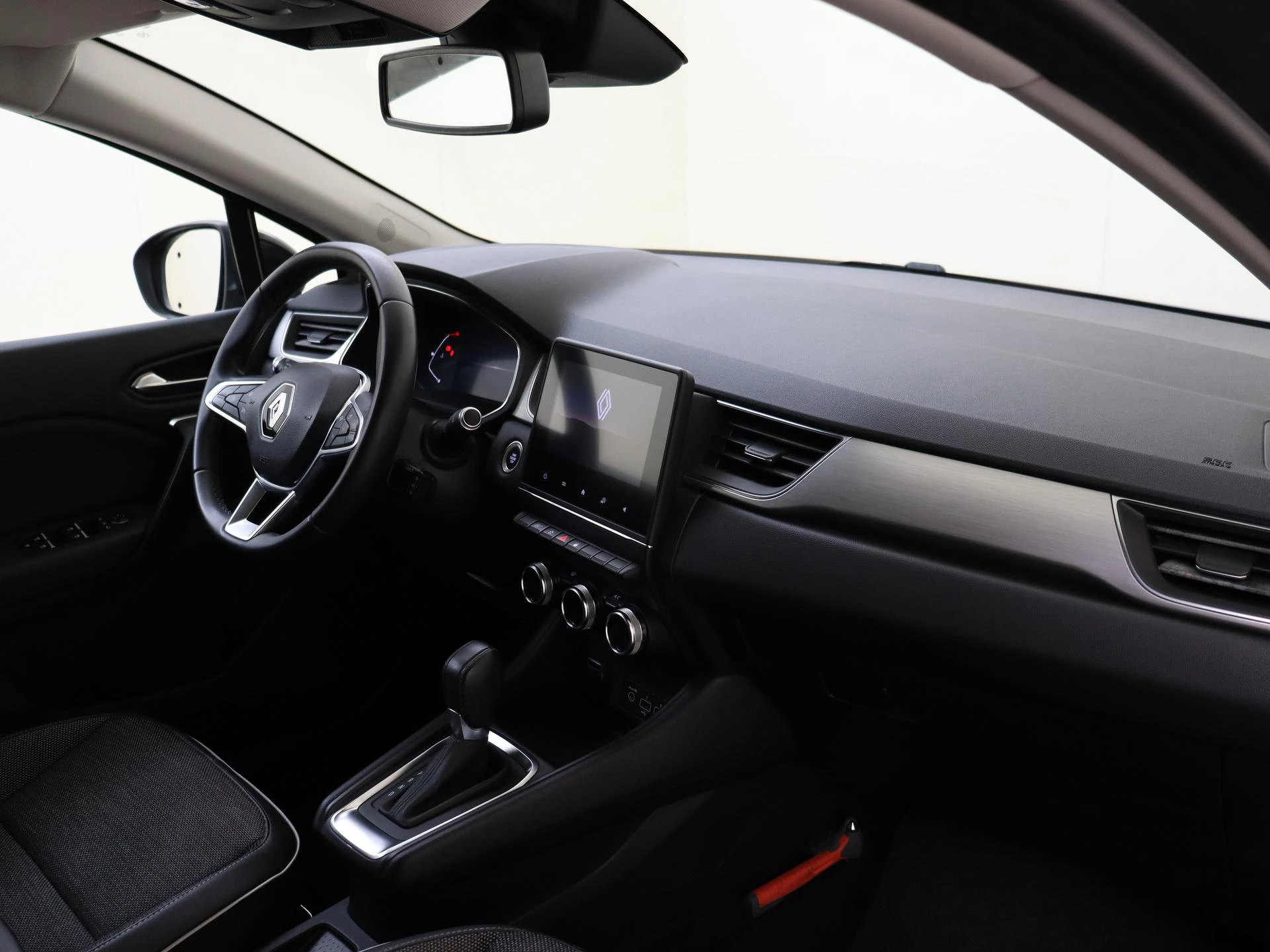 Renault-Captur-image-4