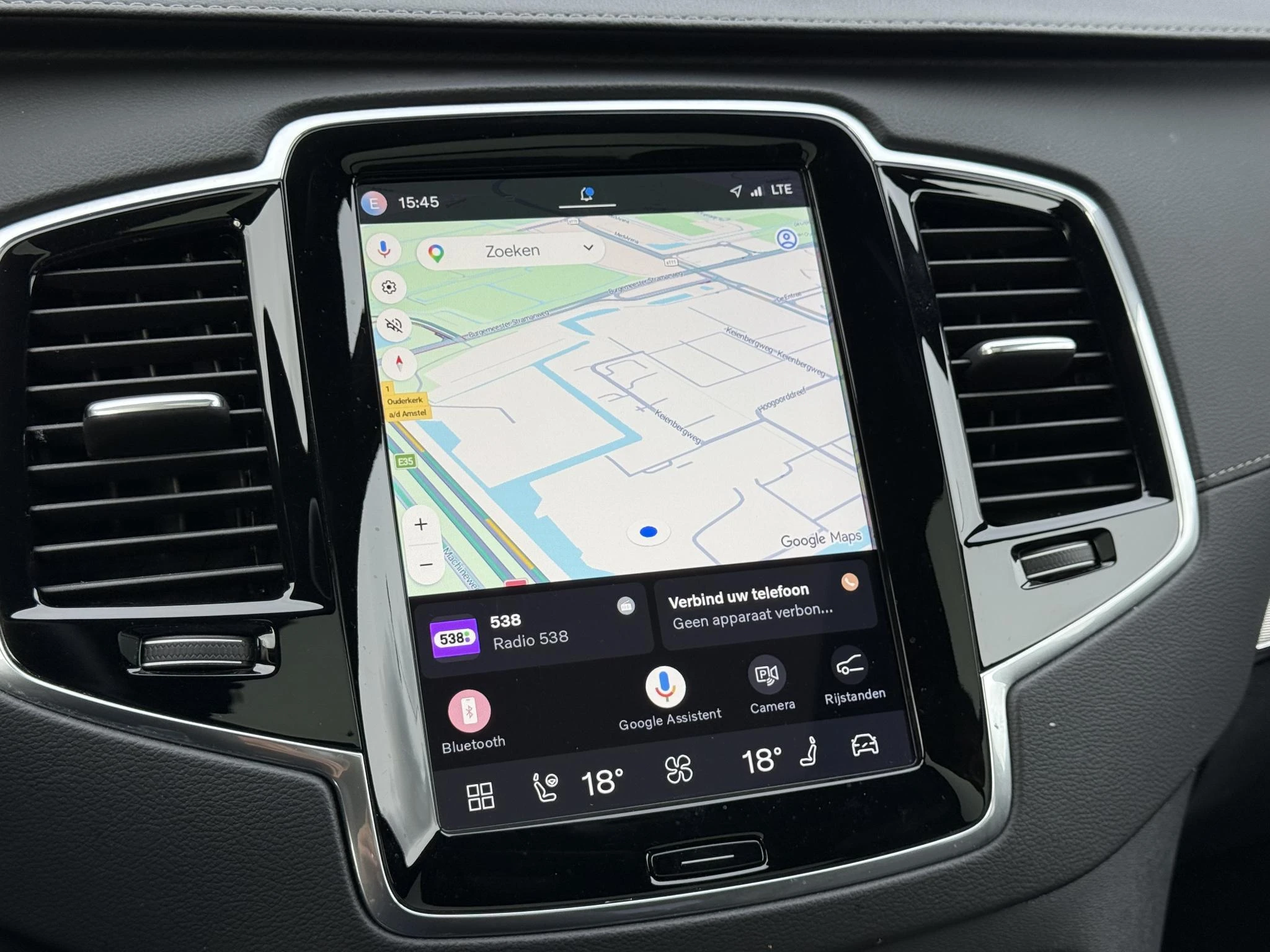 Volvo-XC90-image-23
