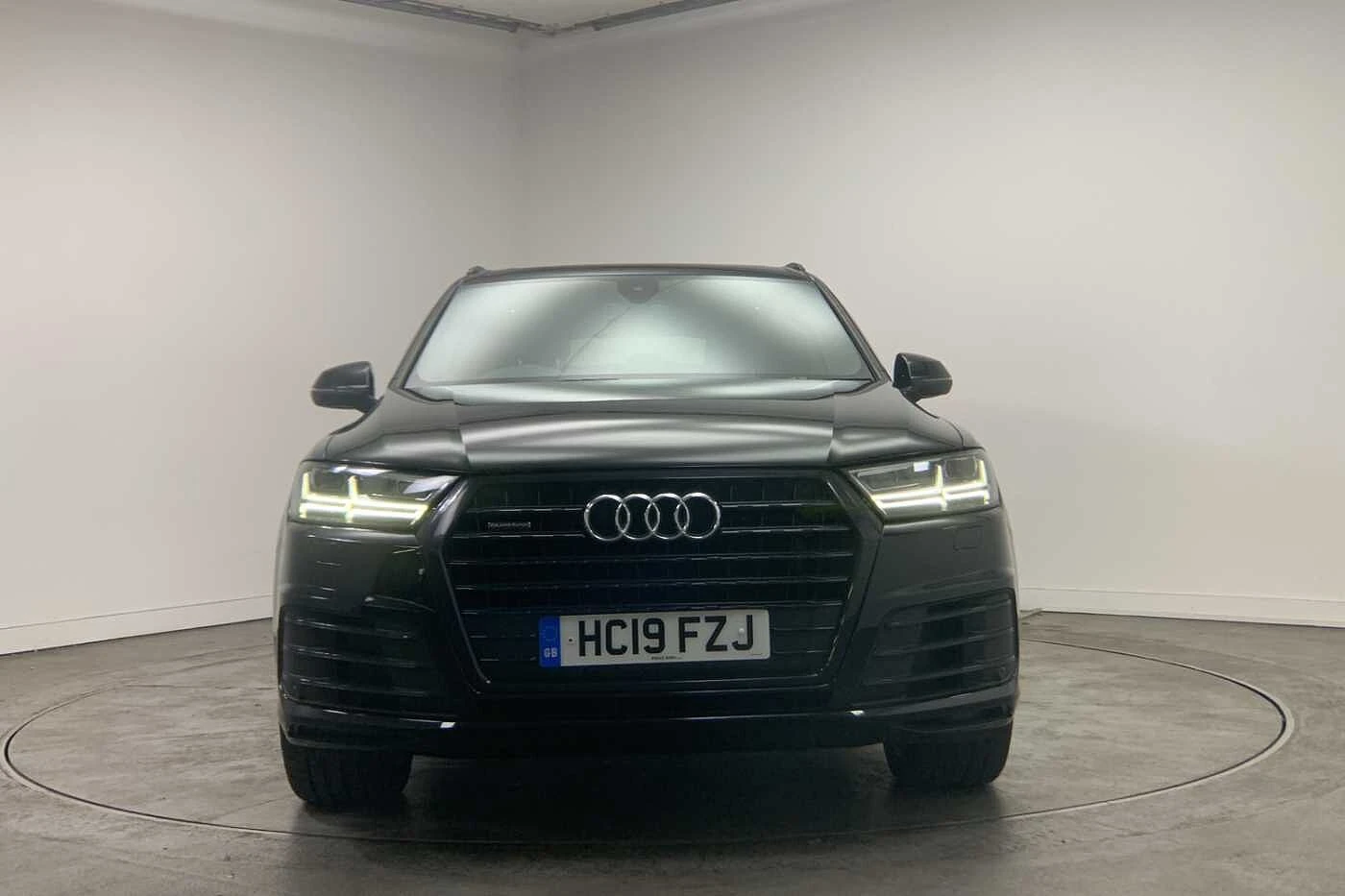 Audi-Q7-image-6
