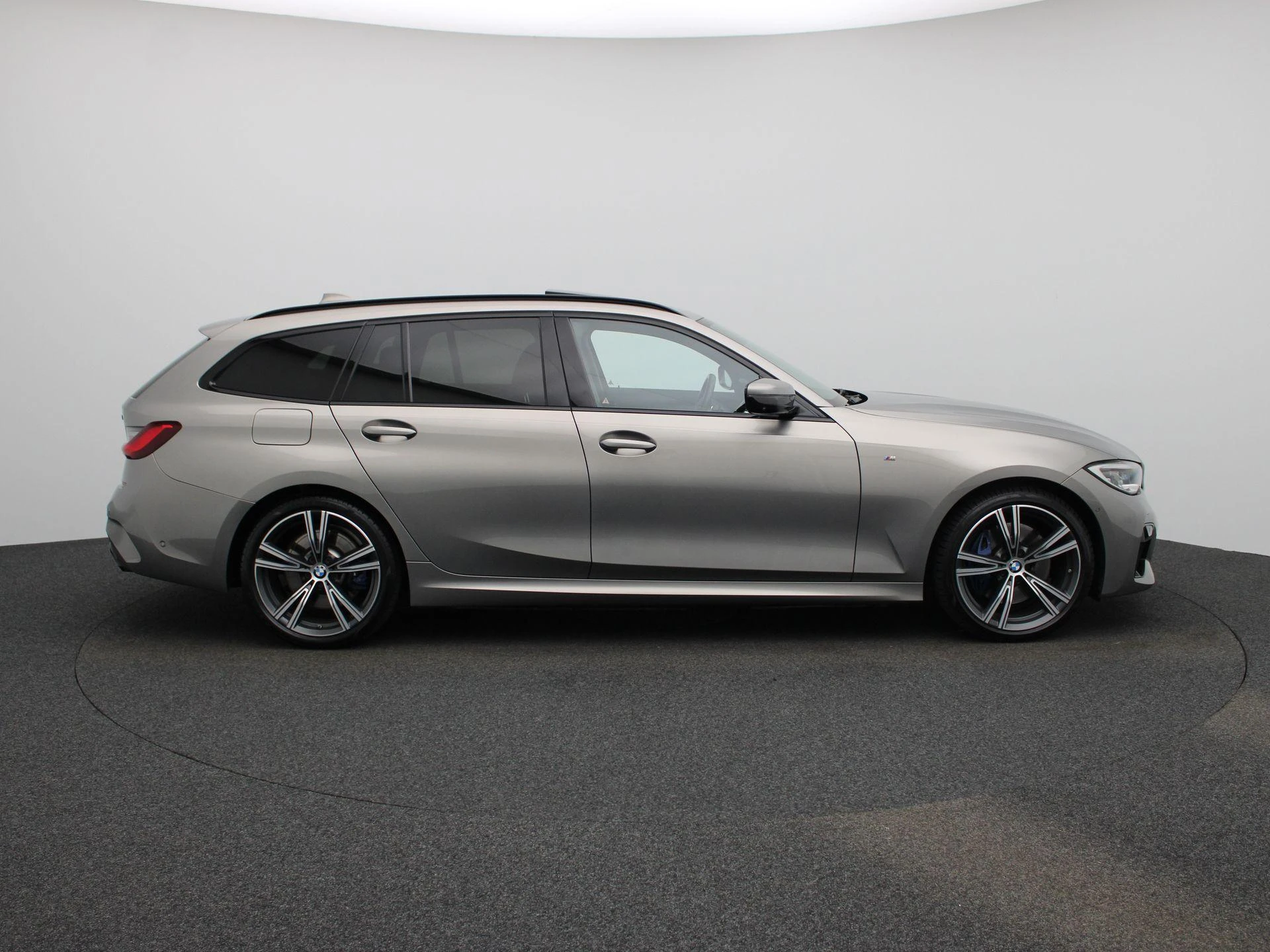 BMW-3 Serie-image-5