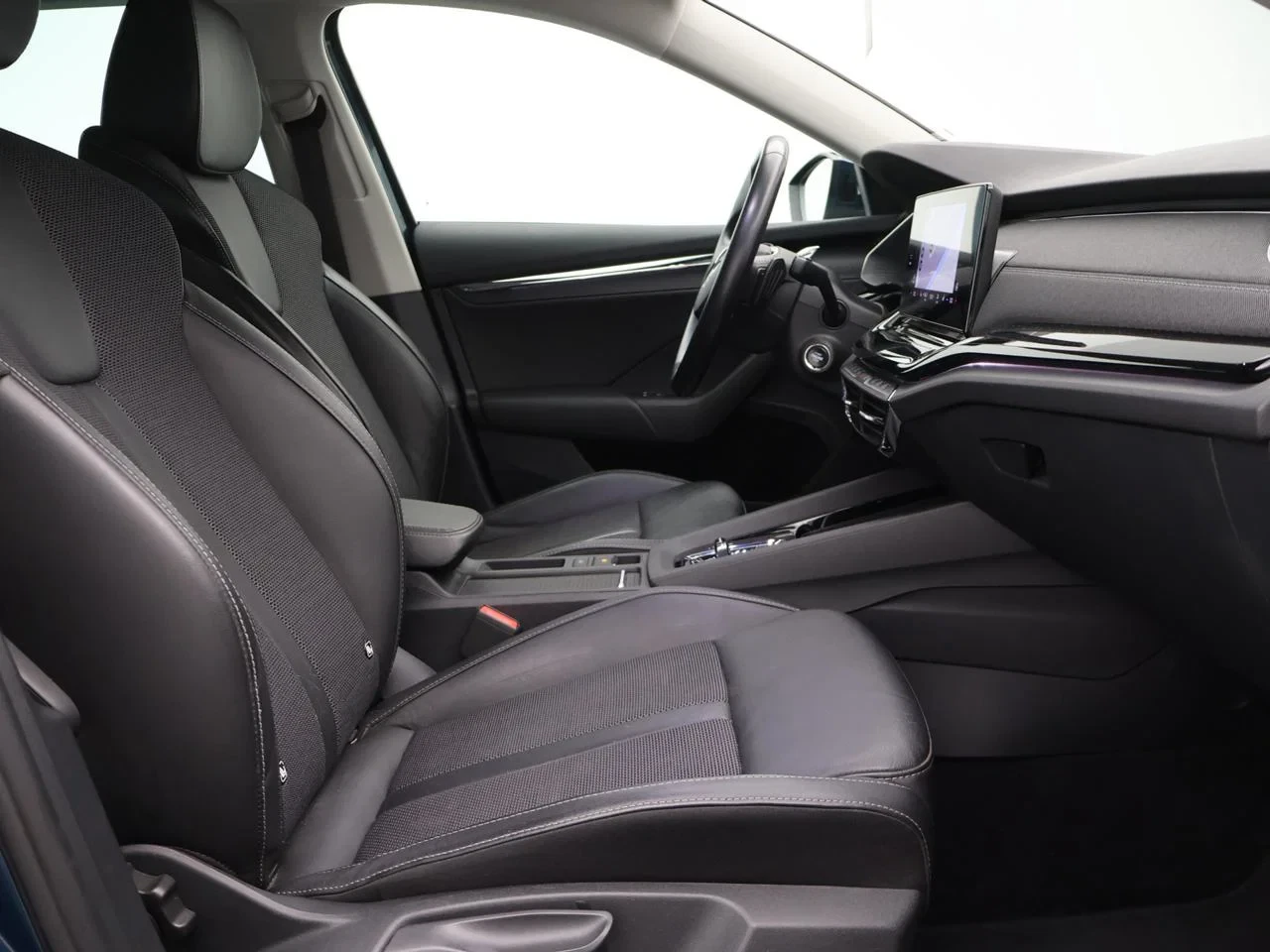 Škoda Octavia Combi PHEV Octavia iV Combi Clever+ 1,4TSI PHEV 204PK *AUTOMAAT*LEDER*CAMERA*VIRTUAL COCKPIT*NAVI*APP-CONNECT*CRUISE*...*