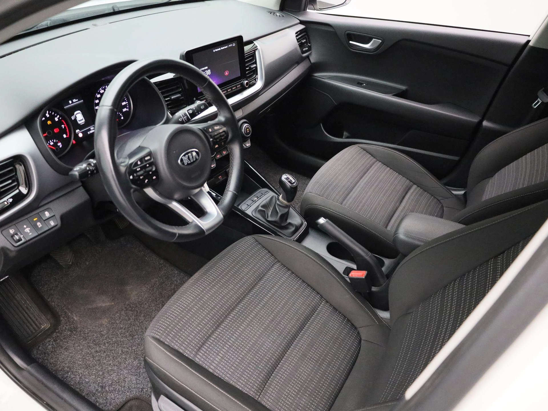 Kia-Stonic-image-15