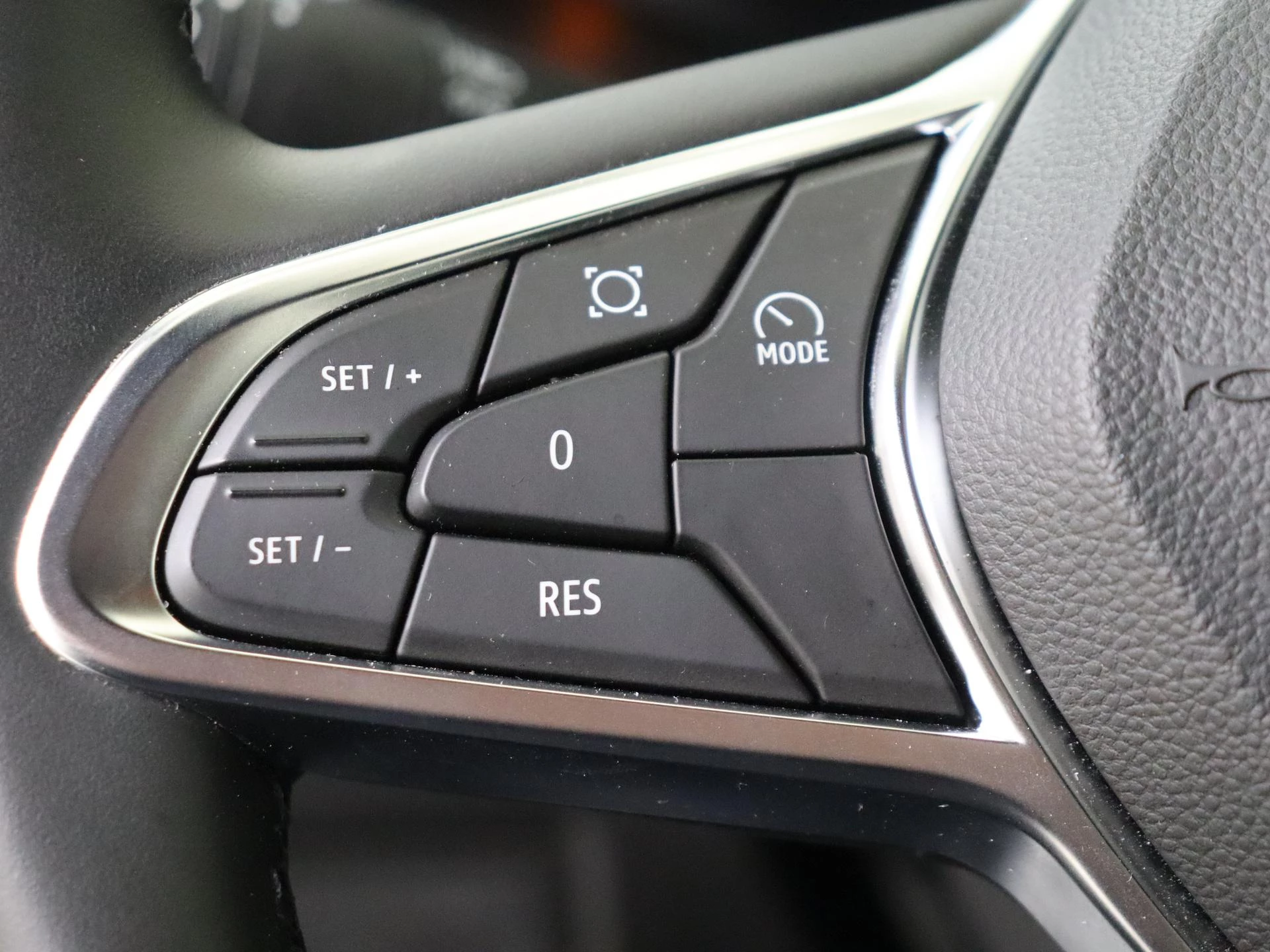 Renault-Captur-image-16