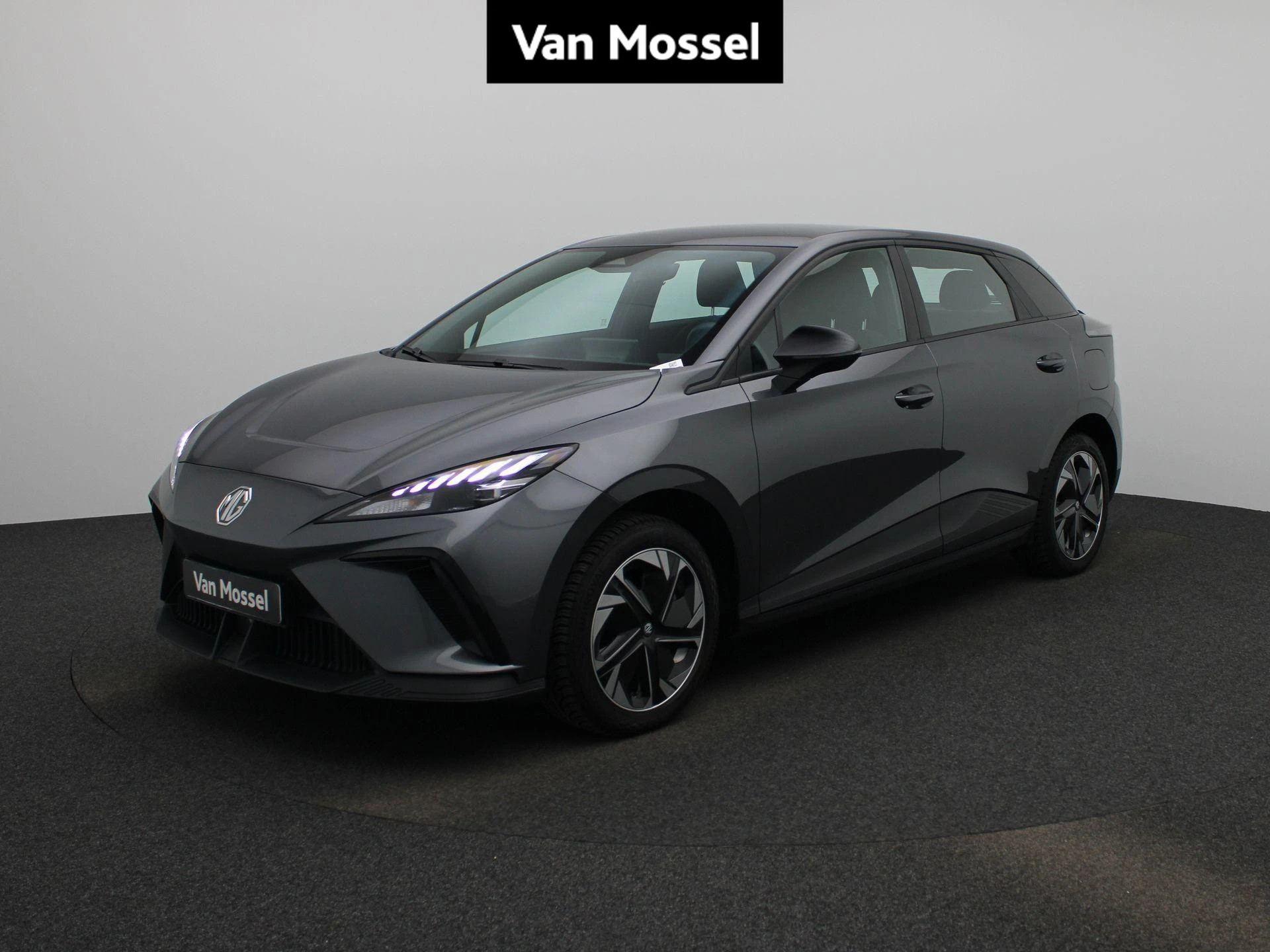 MG-MG4 EV-image-0