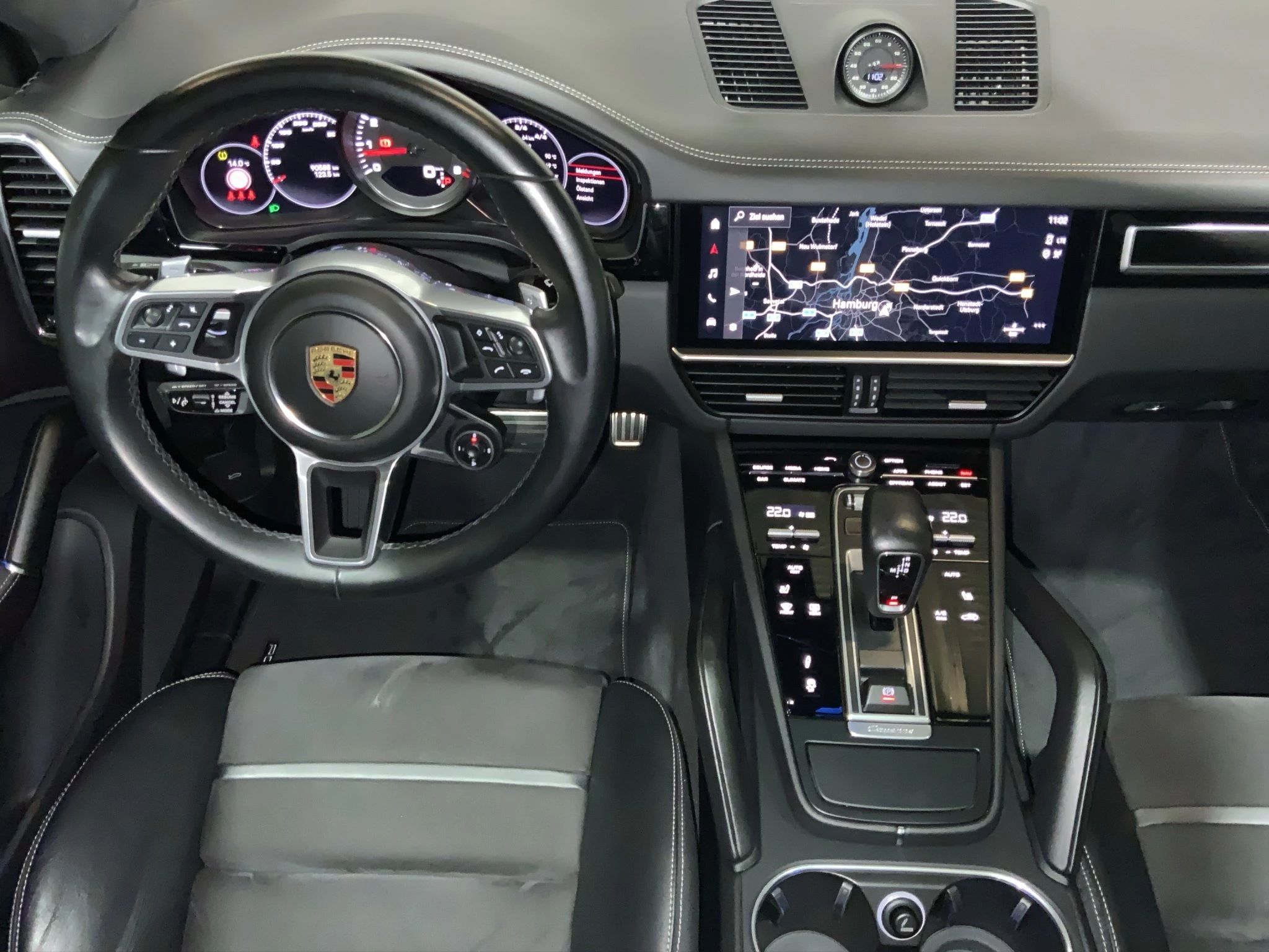 Porsche Cayenne GTS Coupé | BOSE-Sound-System | Sport-Chrono-Paket