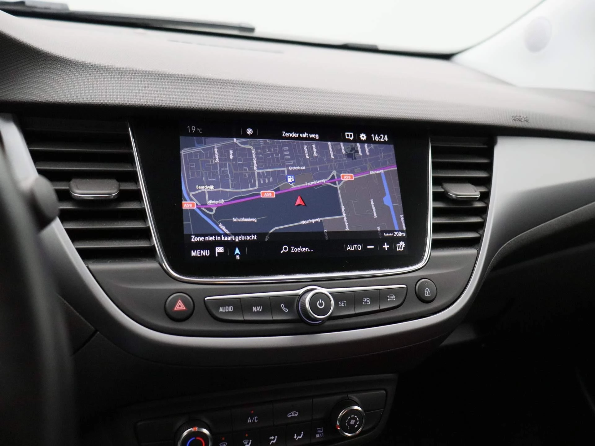 Opel-Crossland X-image-15