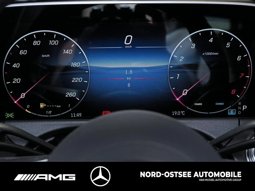 Mercedes-Benz-E-Klasse-image-7