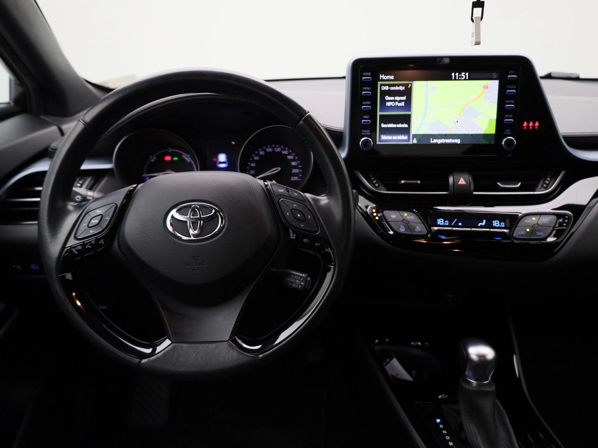 Toyota-C-HR-image-6