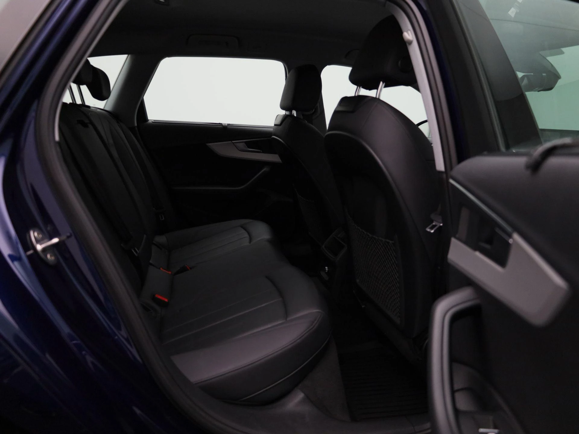 Audi-A4-image-42